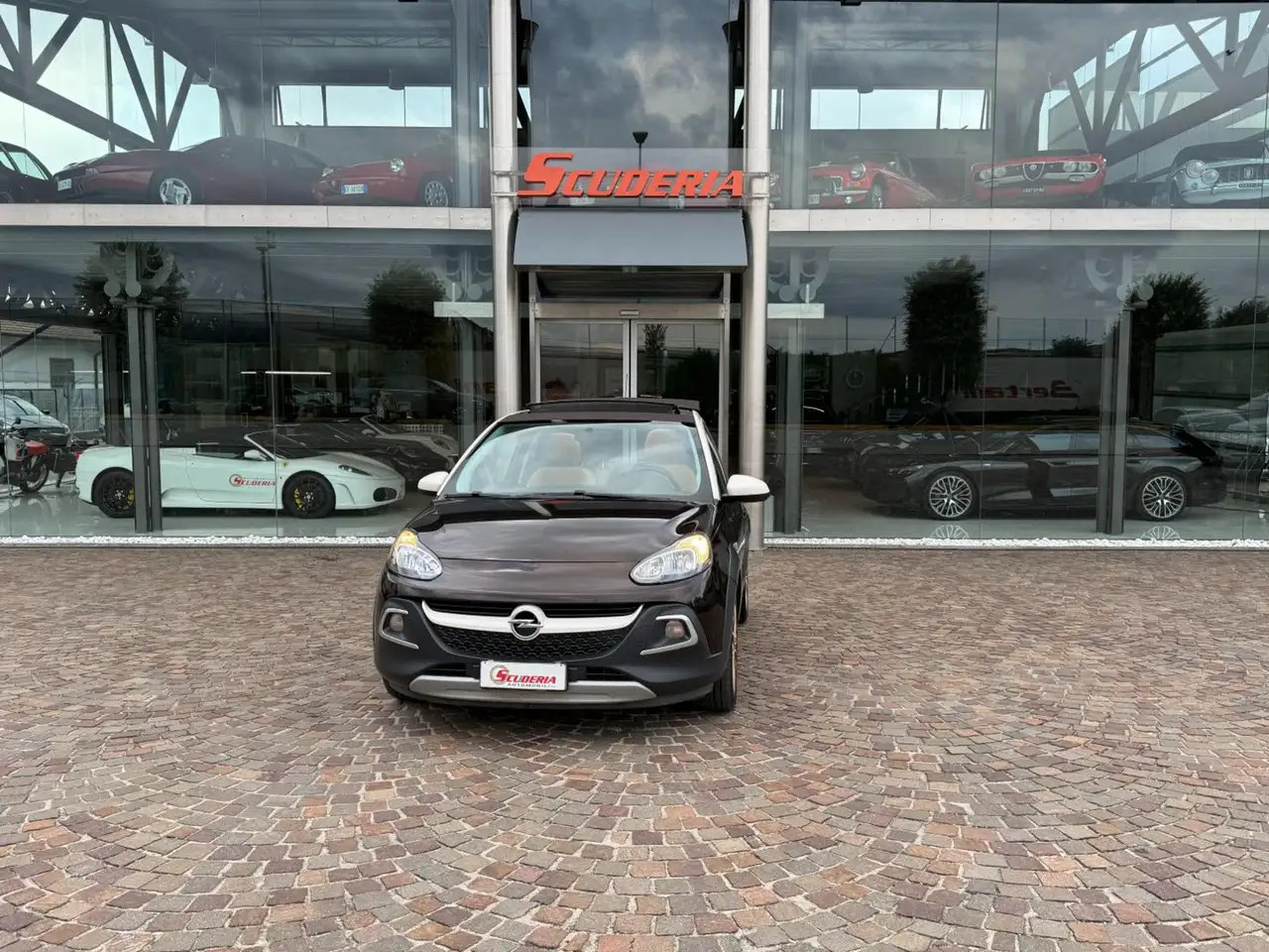 Opel Adam