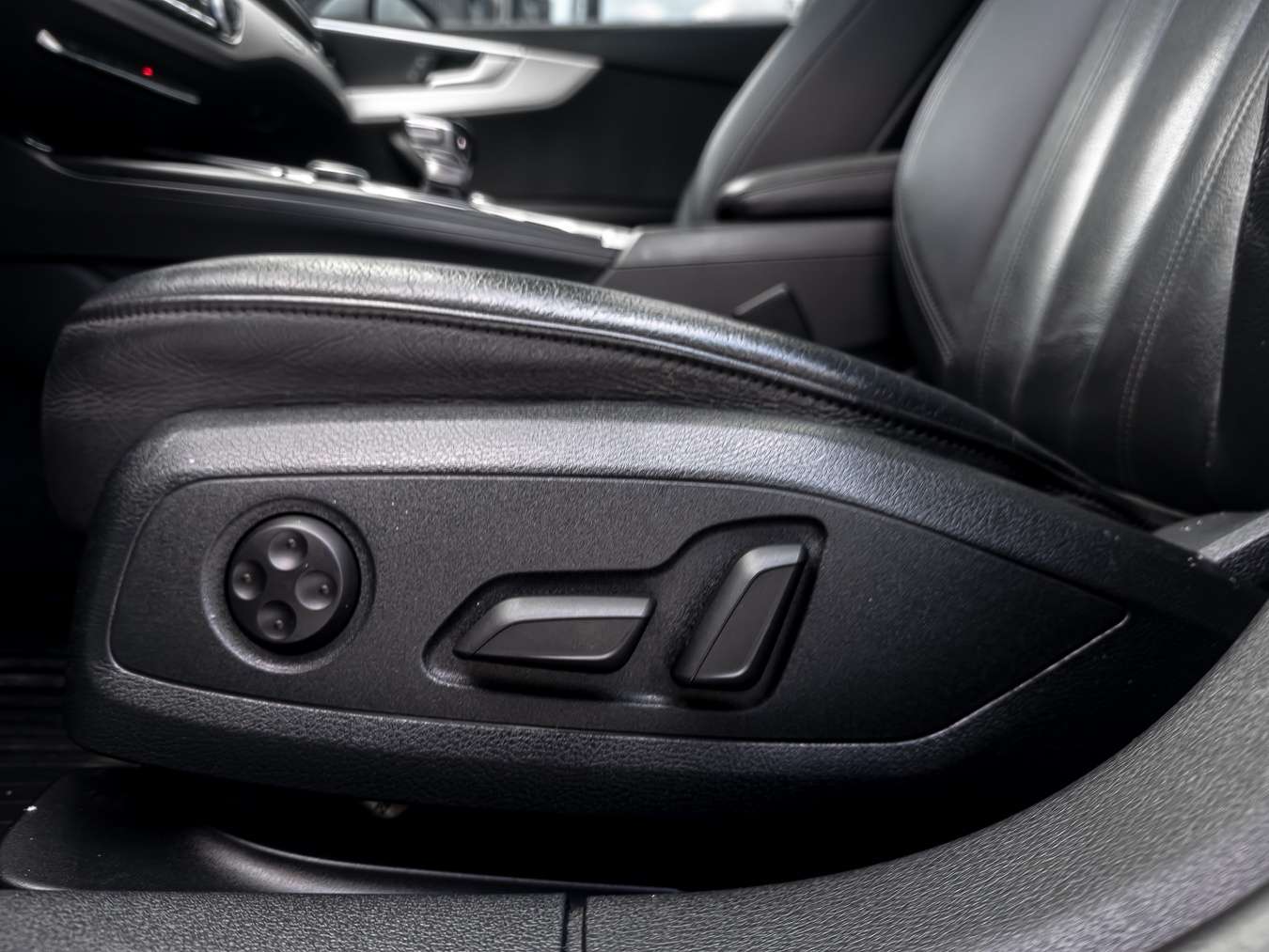 2019 Audi A5 Komfort 45 TFSI quattro thumb 10
