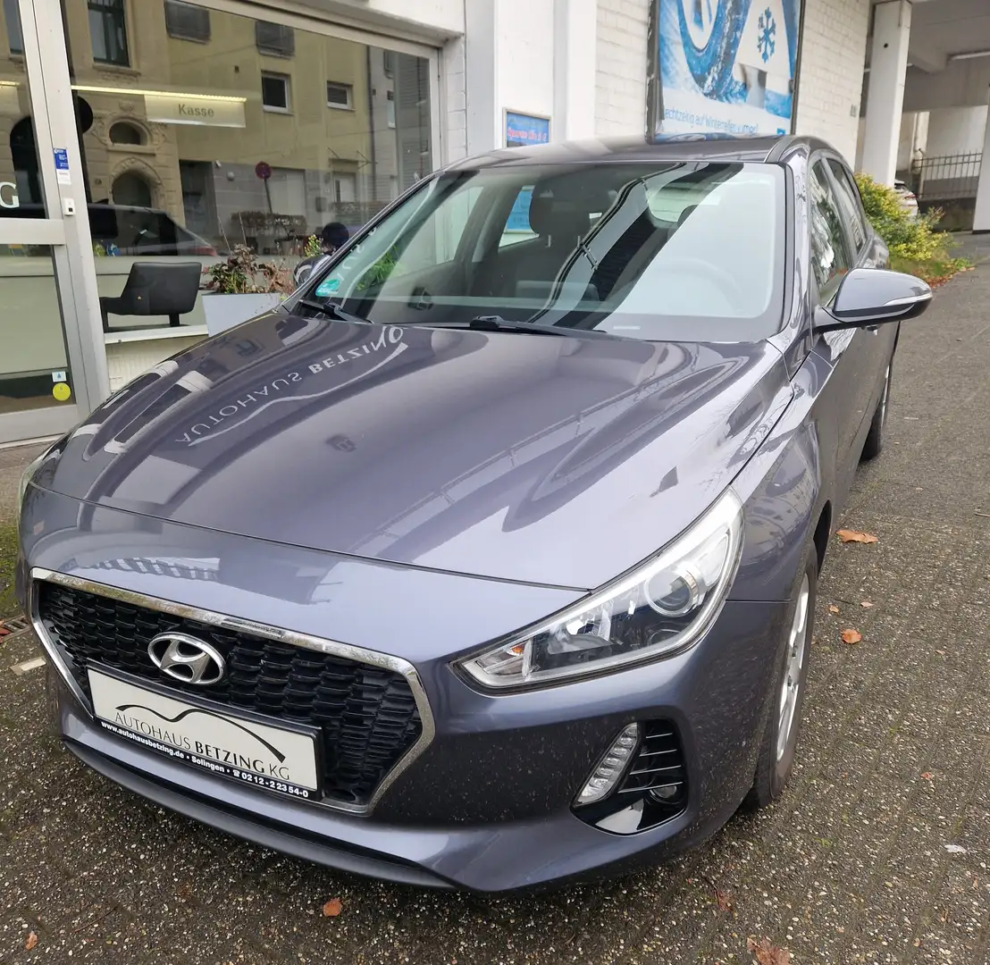 Hyundai i30 1.0 GDI  CW  Klima, Grau - 2