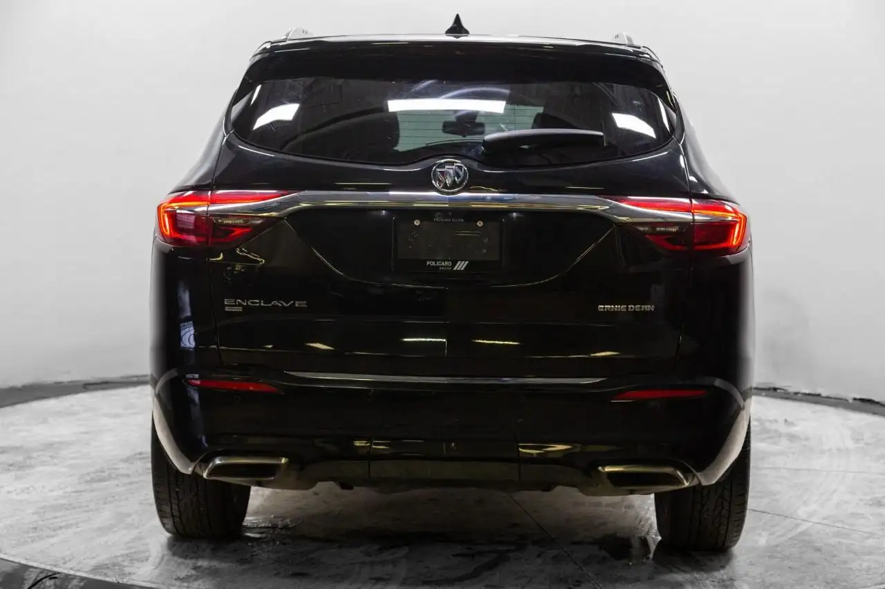 Buick Enclave снимка Buick Enclave