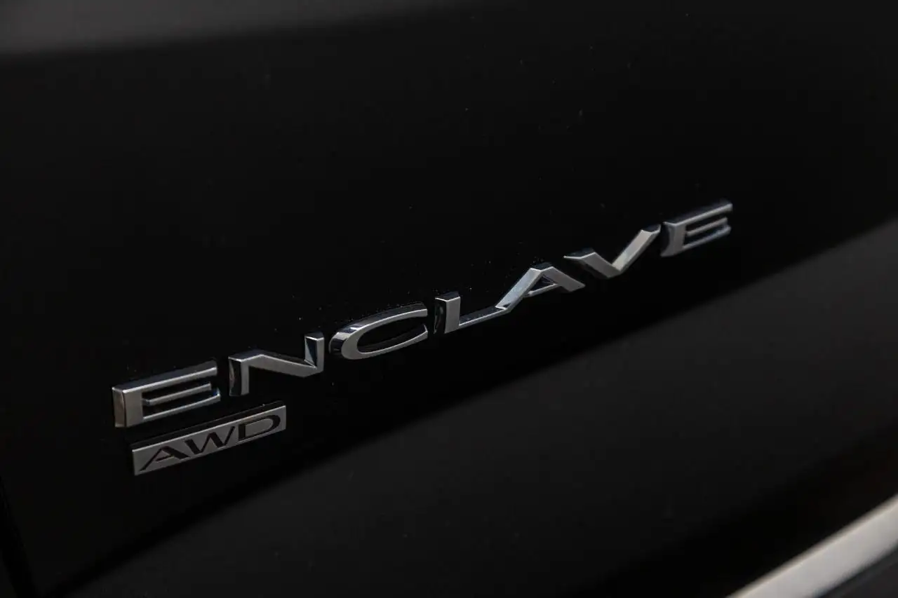 Buick Enclave снимка Buick Enclave