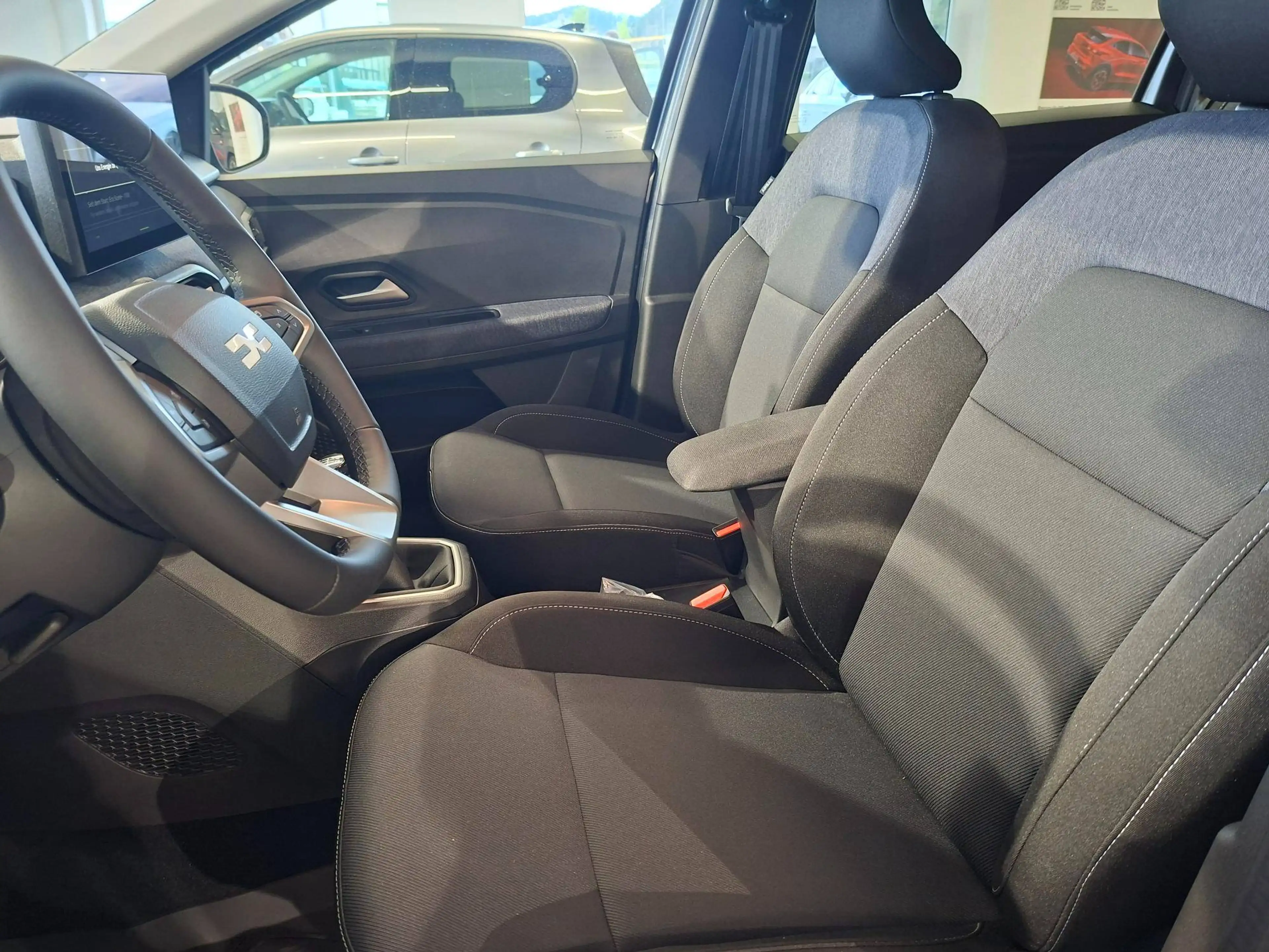 Dacia Jogger Expression TCe 110 PF 5-sitzig — photo 7