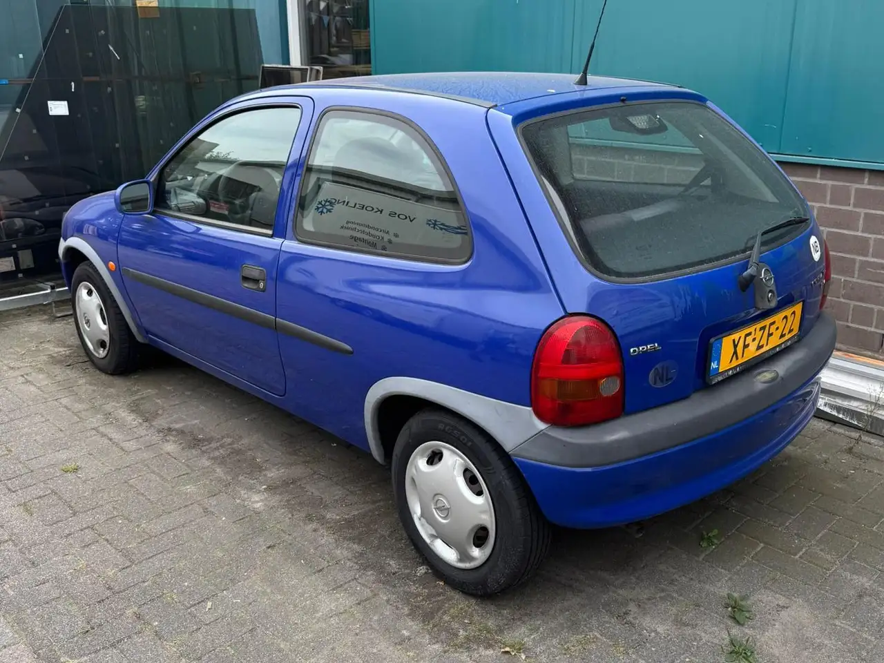 Opel Corsa 1.2i-16V Eco, foto 2