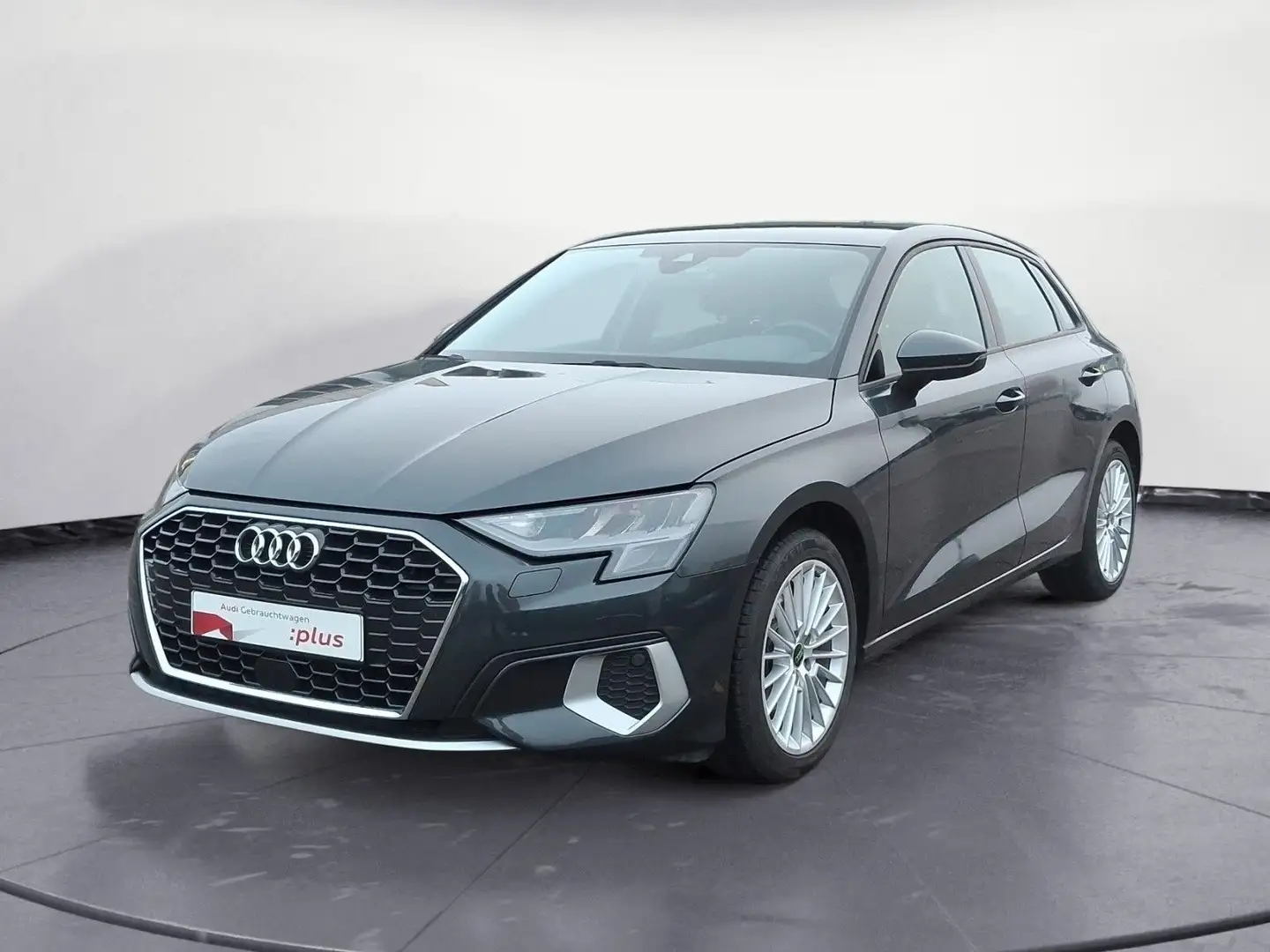 Audi A3 35 TFSI Sportback advanced Sitzheizung Grau - 2