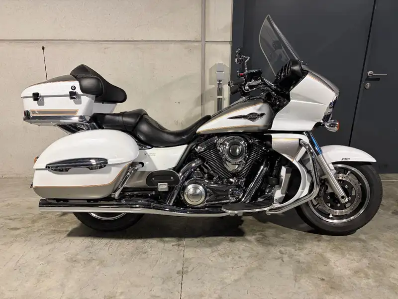 Kawasaki VN 1700 - foto 2