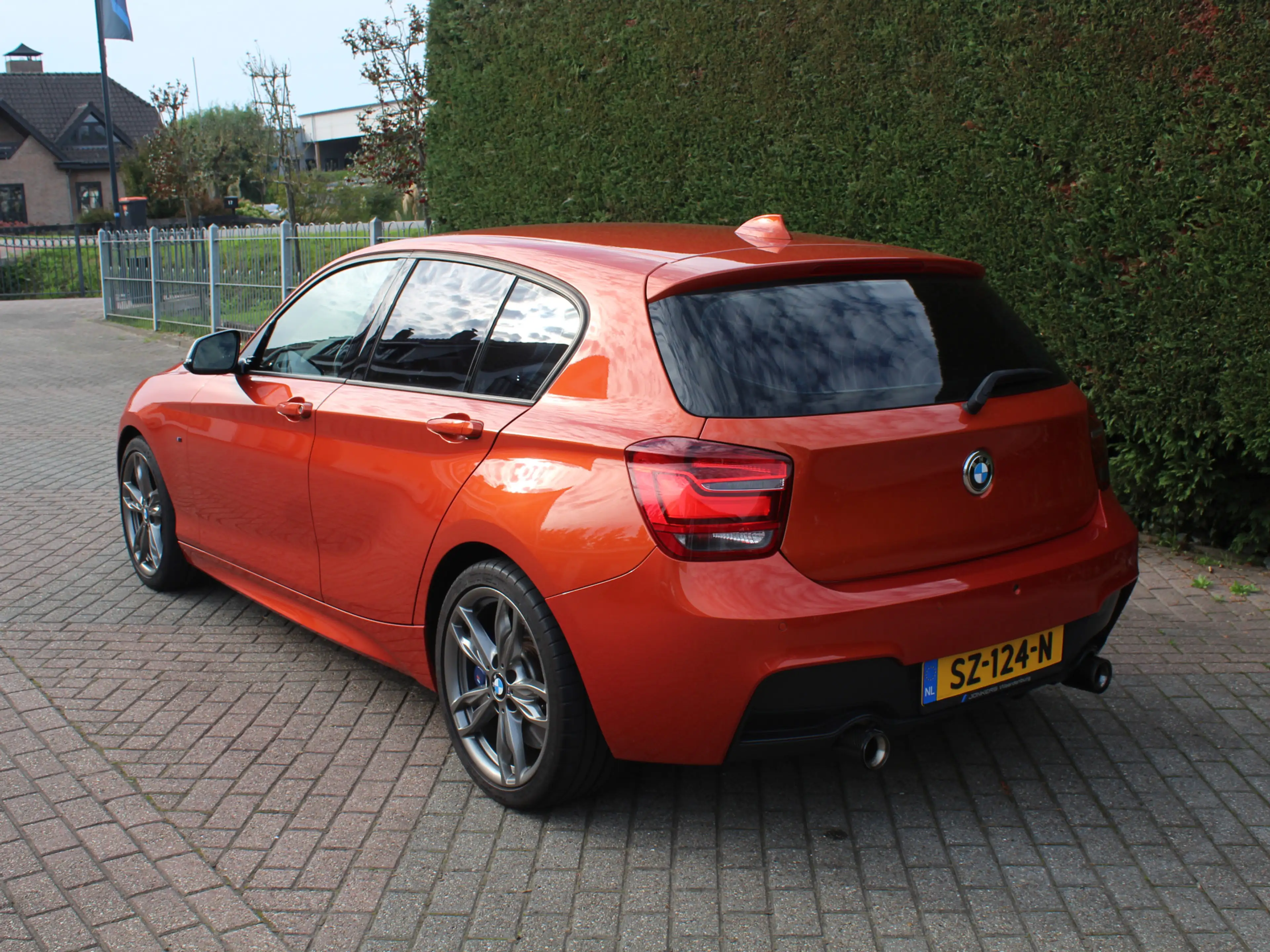 BMW 135 1-serie M135i xDrive High Executive | M Performanc — photo 2