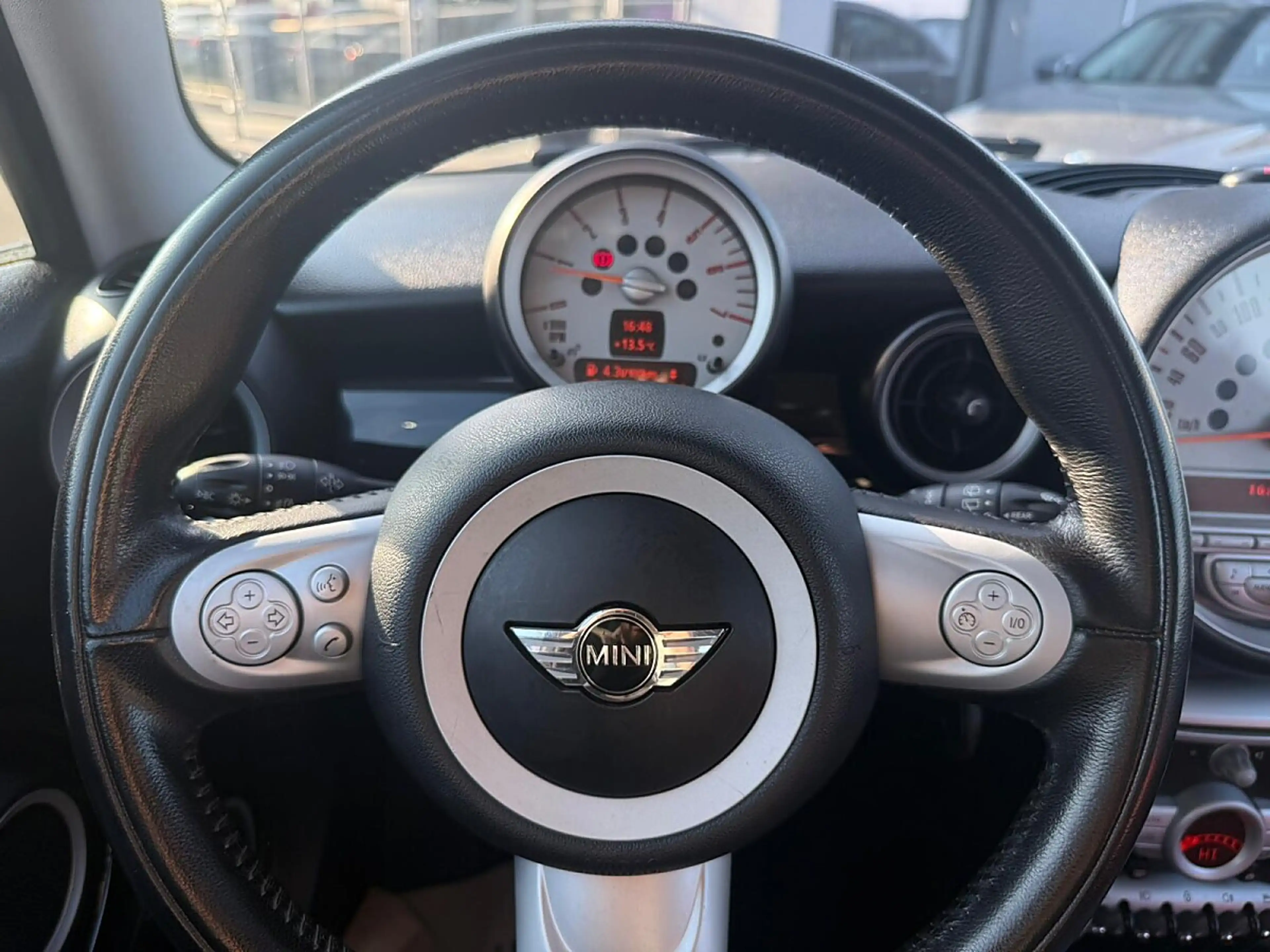 MINI Cooper D MINI COOPER D Austrian Chili — photo 14