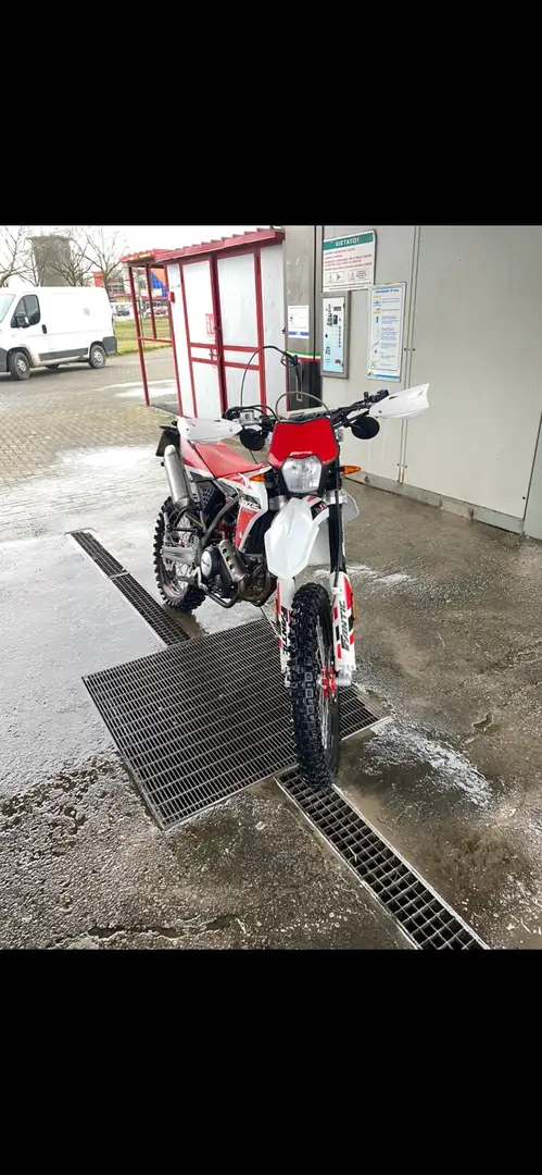Fantic 125E Performance Rot - 1