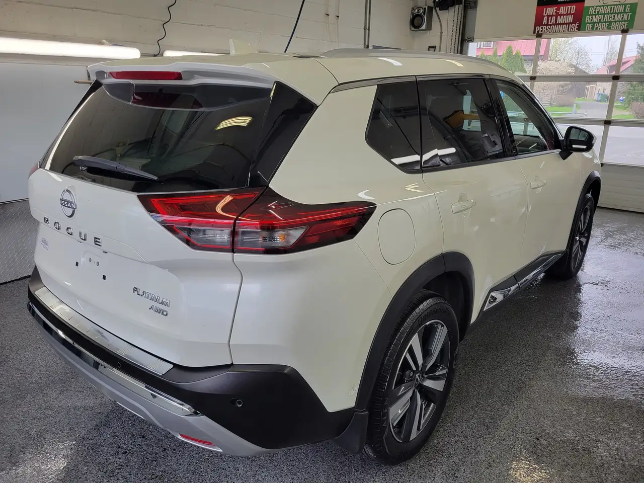 Nissan Rogue снимка Nissan Rogue