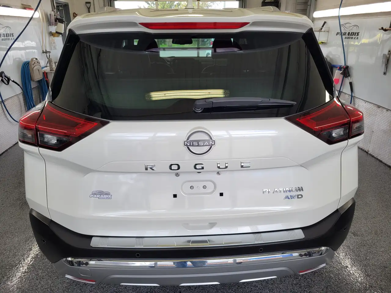 Nissan Rogue снимка Nissan Rogue