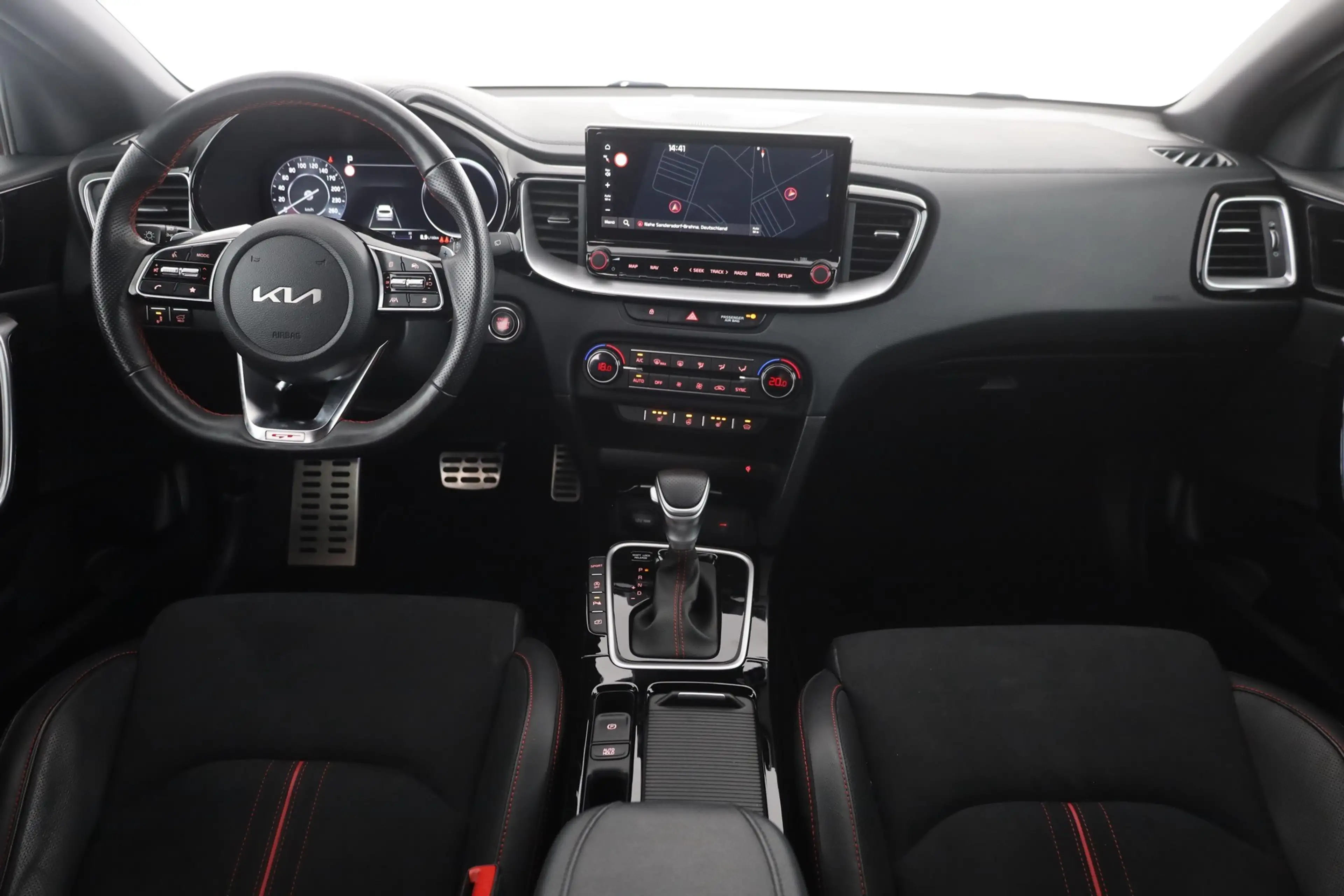 Kia ProCeed / pro_cee'd ProCeed 1.6 T-GDI DCT GT LED Navi Sitzheizung — photo 9