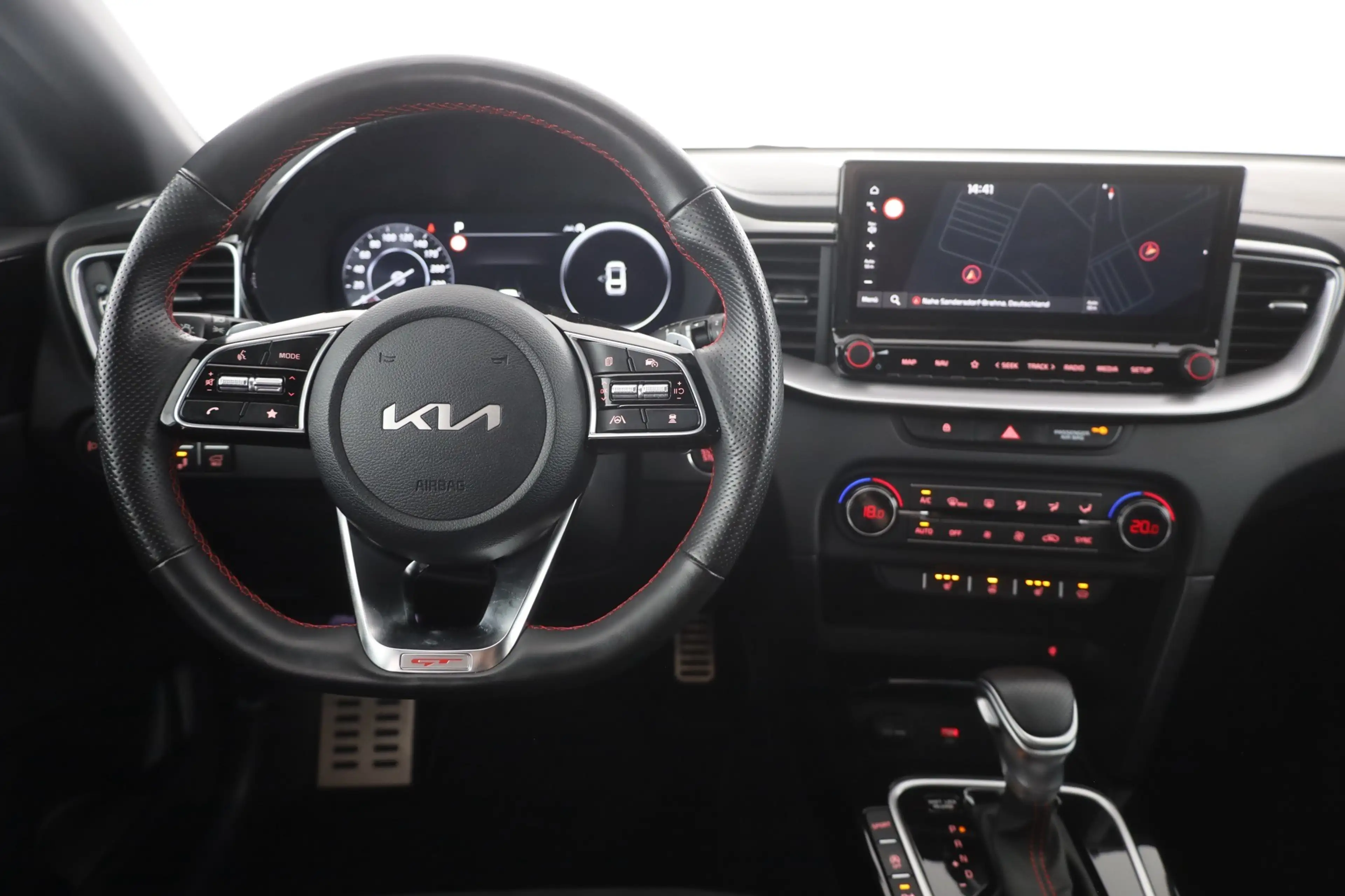 Kia ProCeed / pro_cee'd ProCeed 1.6 T-GDI DCT GT LED Navi Sitzheizung — photo 10