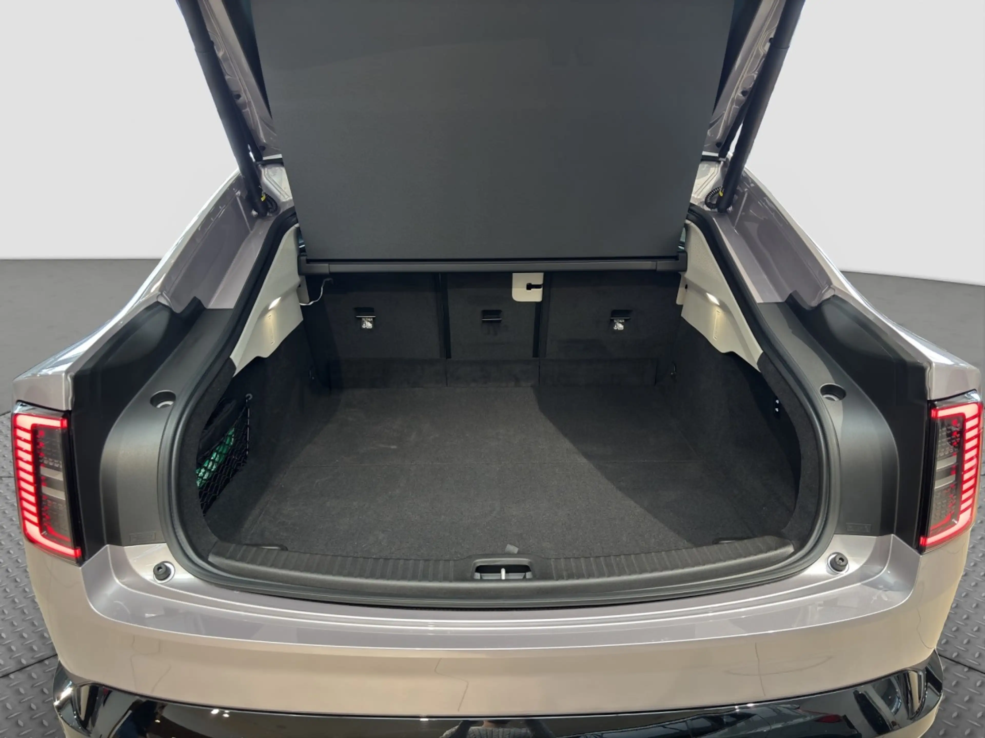 Volvo ES90 Single Motor Ext. Range Ultra/800V/Massage Klima — photo 14