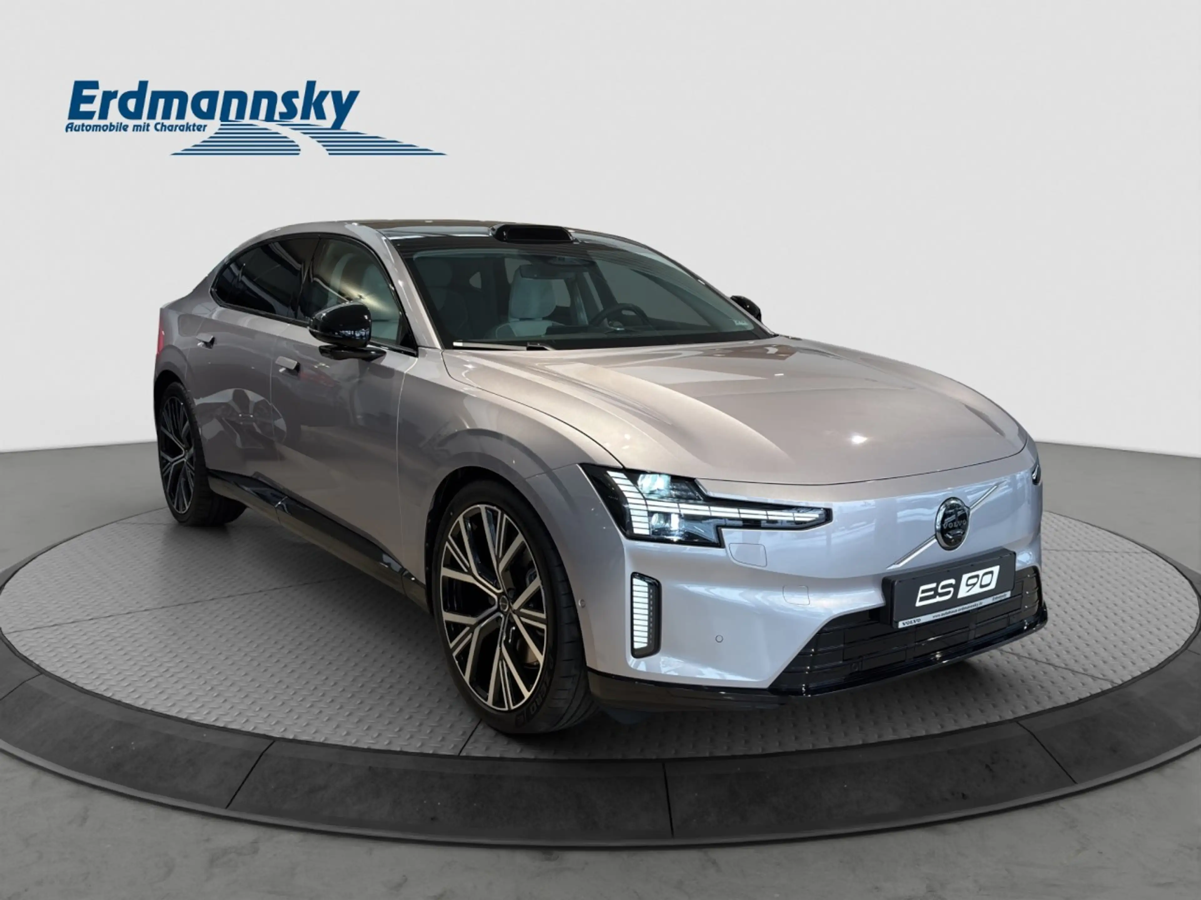 Volvo ES90 Single Motor Ext. Range Ultra/800V/Massage Klima — photo 3