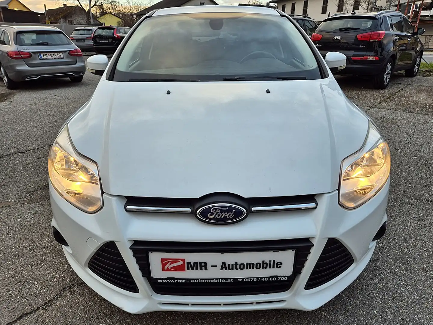 Ford Focus iConic 1,0 EcoBoost Weiß - 2