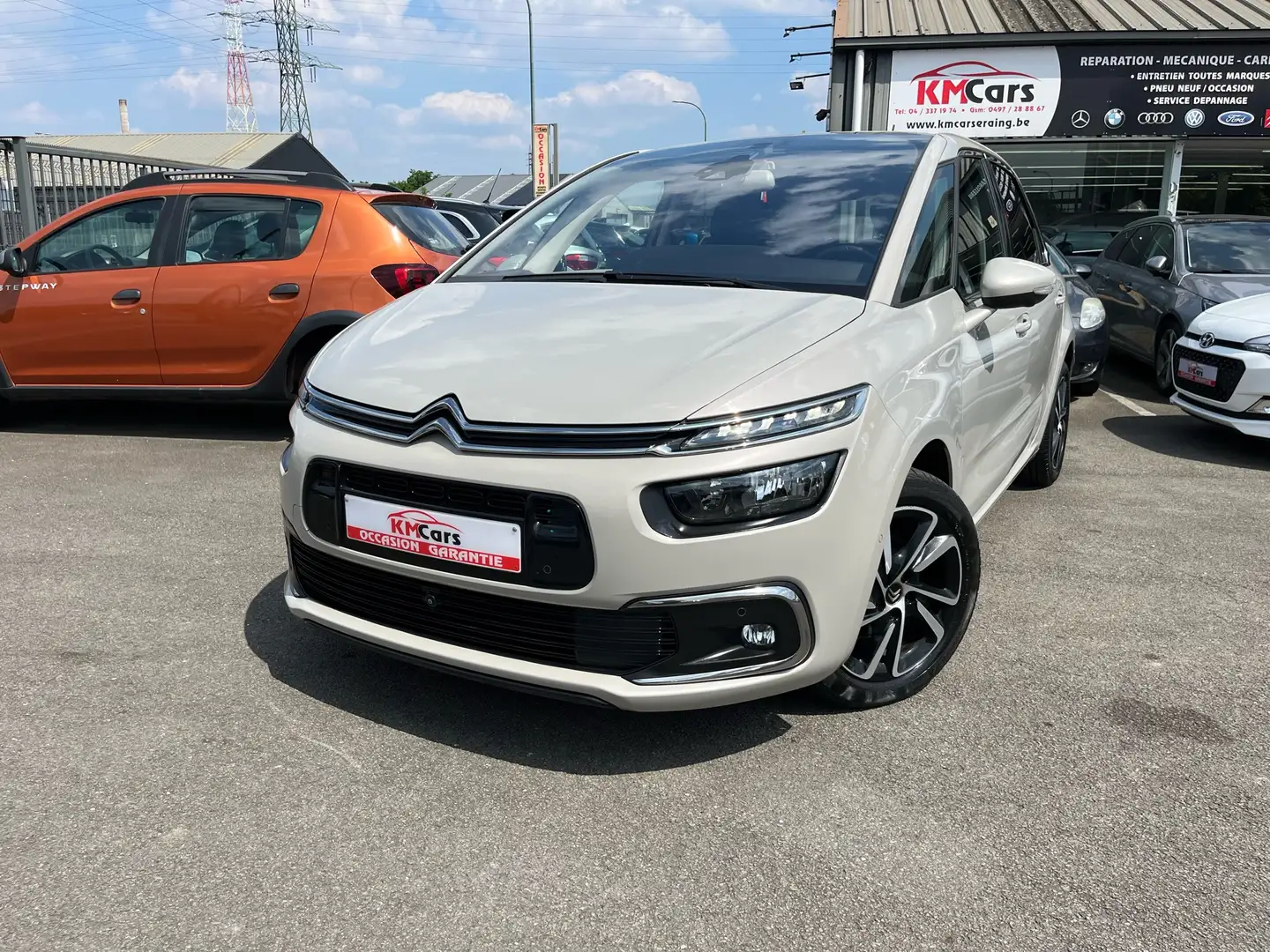 Citroen C4 SpaceTourer 1.2i ESSENCE // FULL OPTION // CAMERA/NAVIGATION/ Beige - 1
