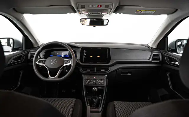 Volkswagen T-Cross view 10