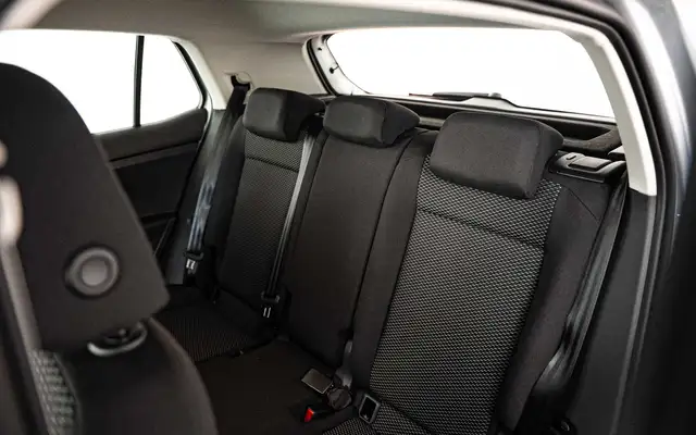 Volkswagen T-Cross view 7