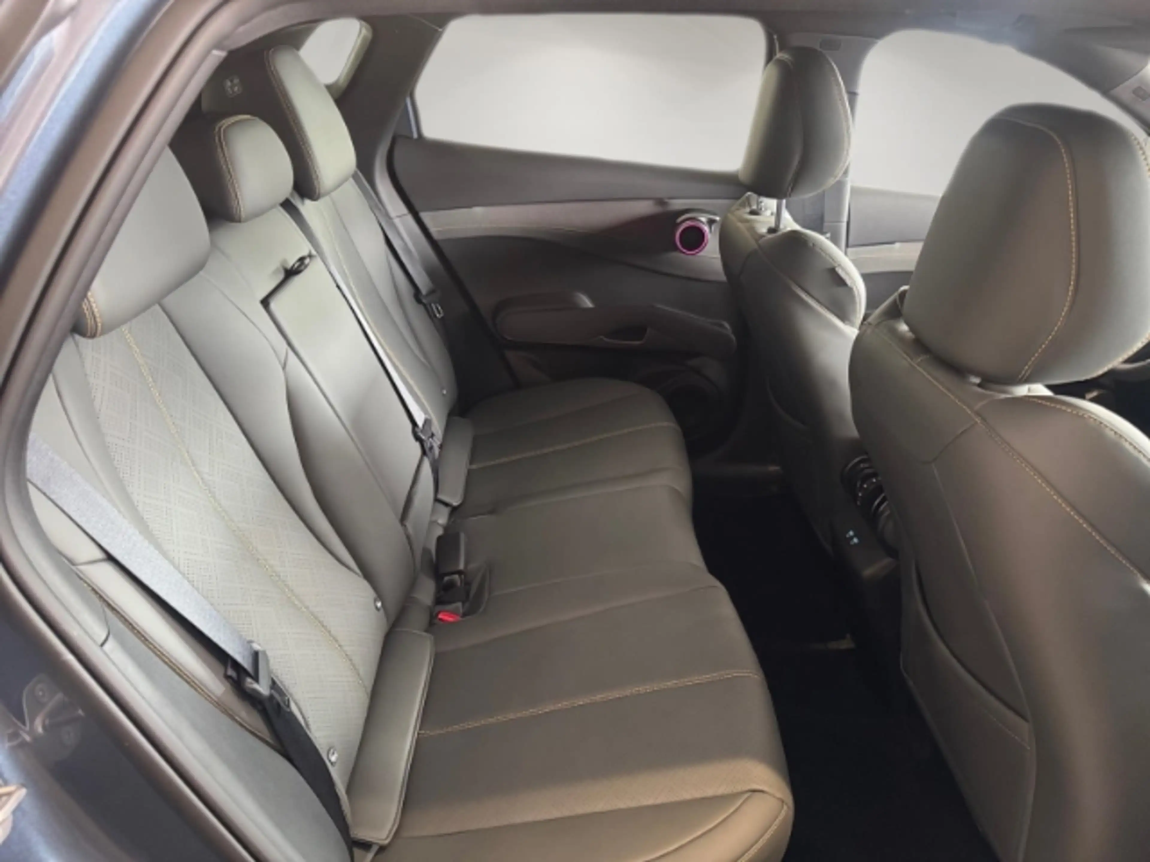 BYD Atto 3 EVO Excellence AWD 360Kamera/Pano/Navi/Wärmepumpe — photo 11