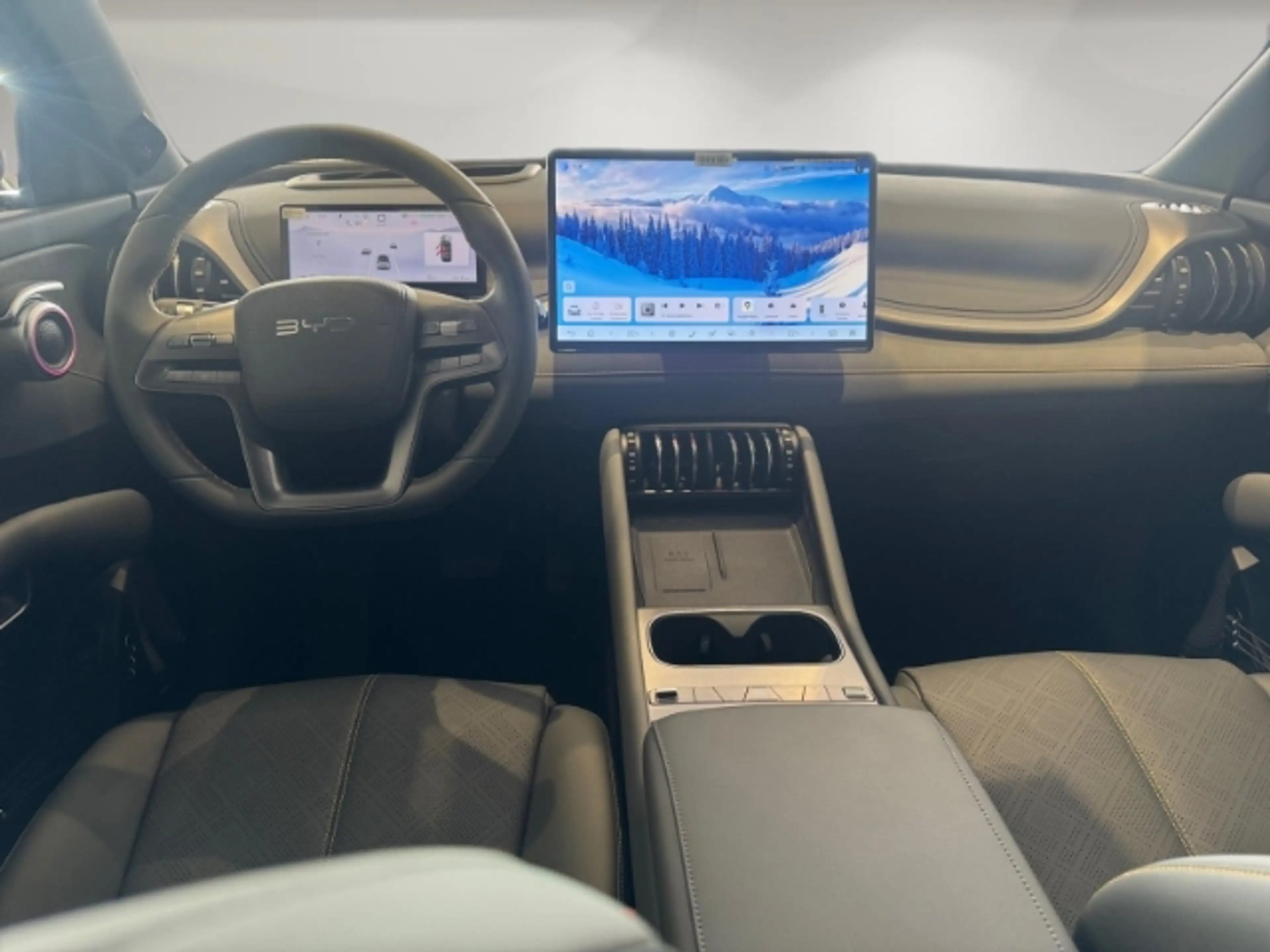 BYD Atto 3 EVO Excellence AWD 360Kamera/Pano/Navi/Wärmepumpe — photo 9