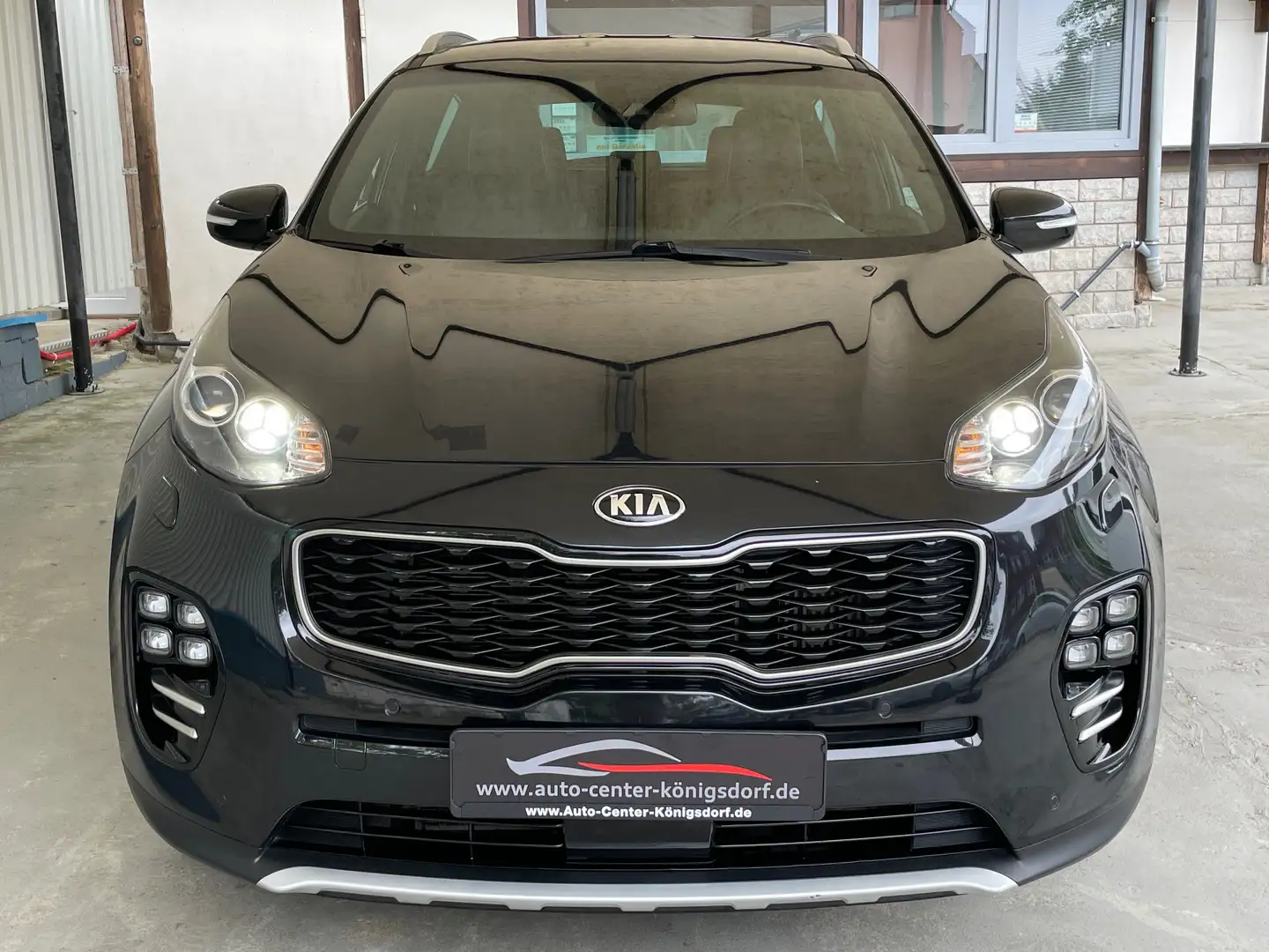 Kia Sportage GT-Line AWD 2.0 *1.HAND *NAVI *AHK *BI-XENON Schwarz - 2