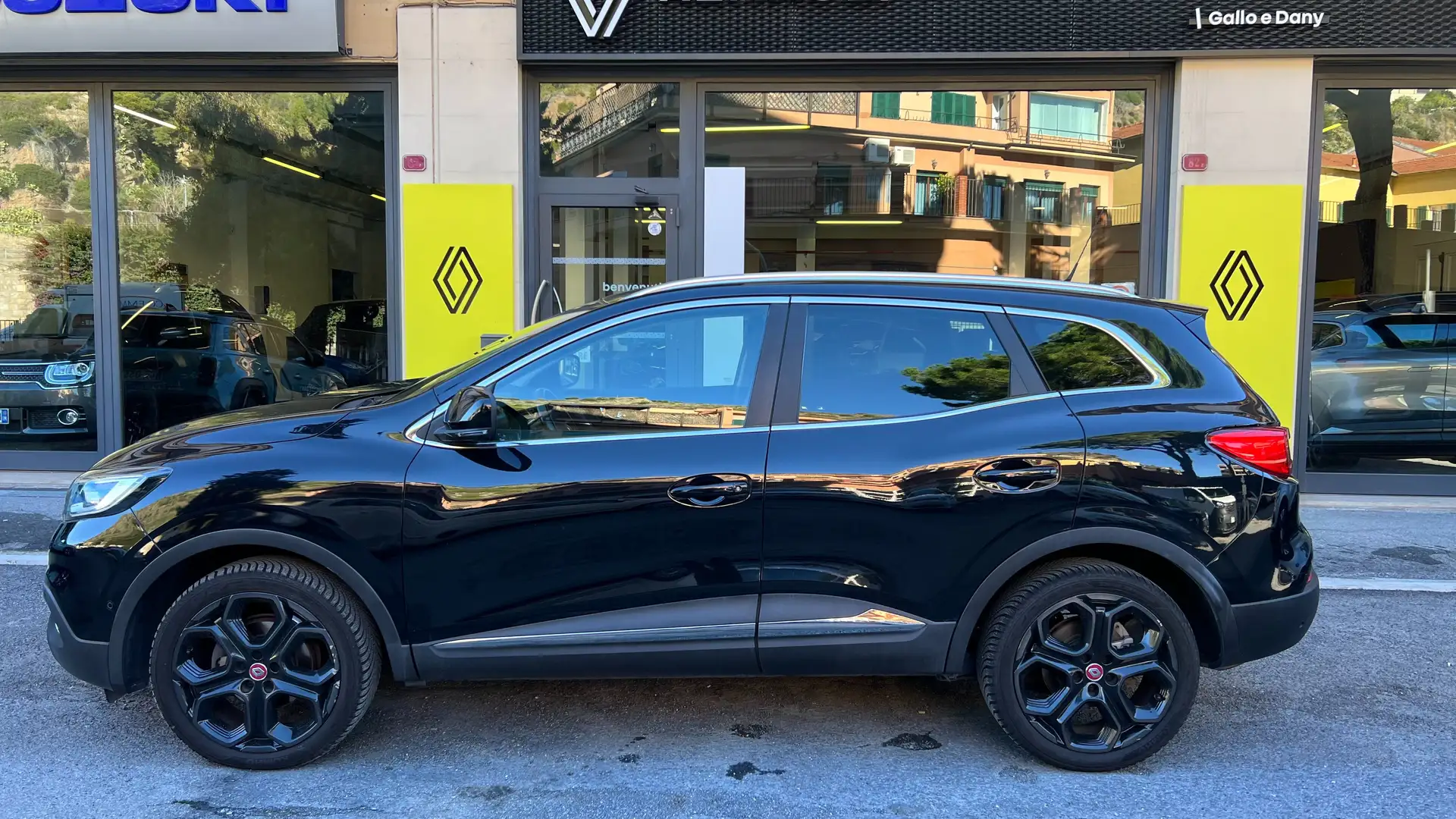 Renault Kadjar Kadjar 1.5 dci Hypnotic energy 110cv edc Nero - 2