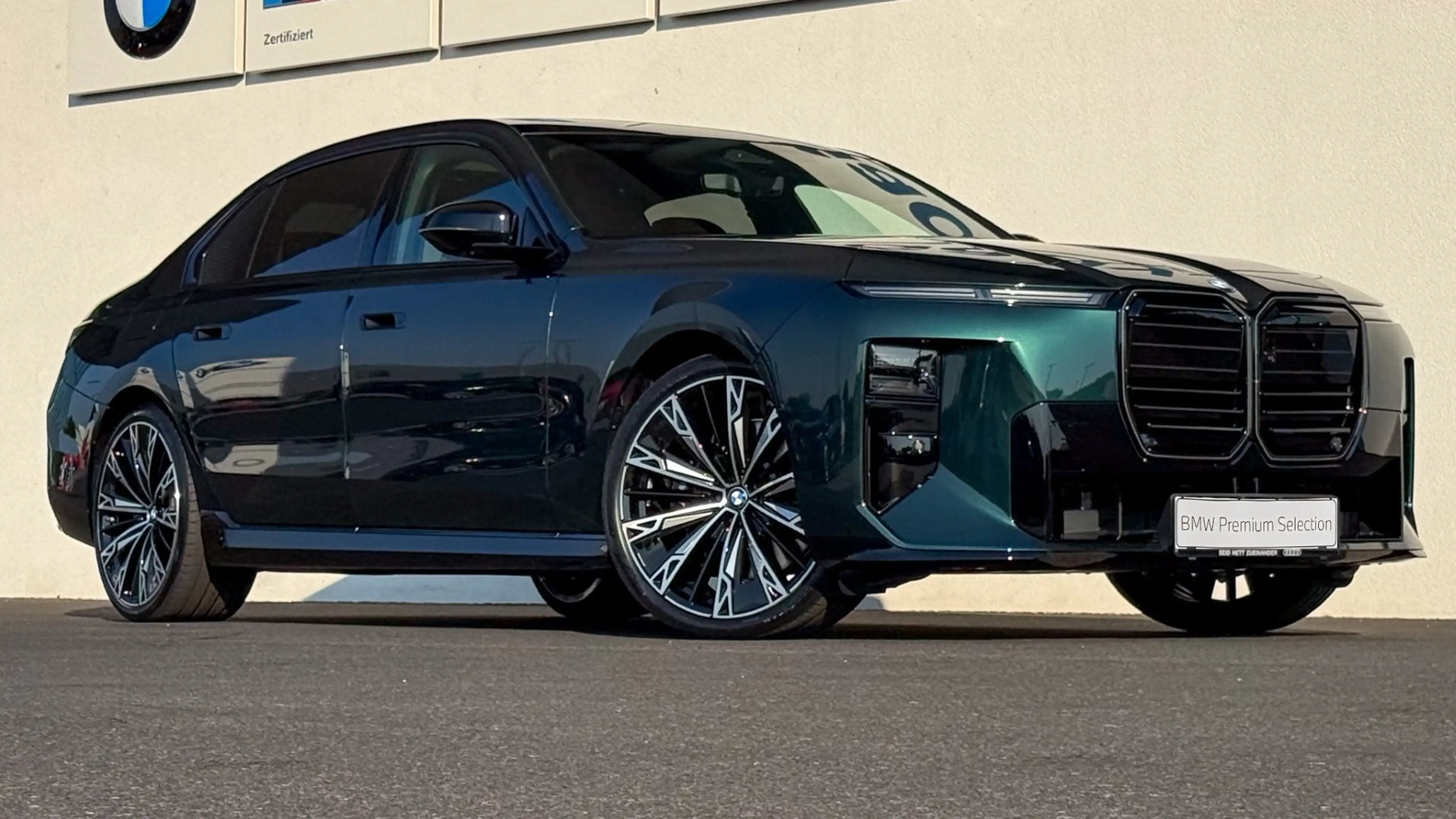 BMW 740 xDrive M-Sportpaket Pro — photo 3