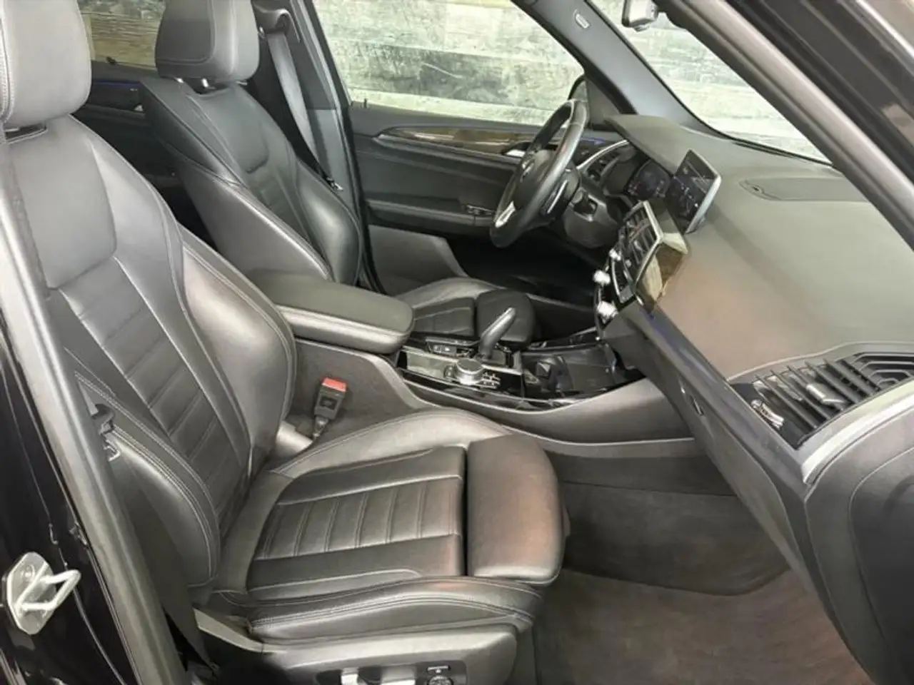 BMW X3 снимка BMW X3