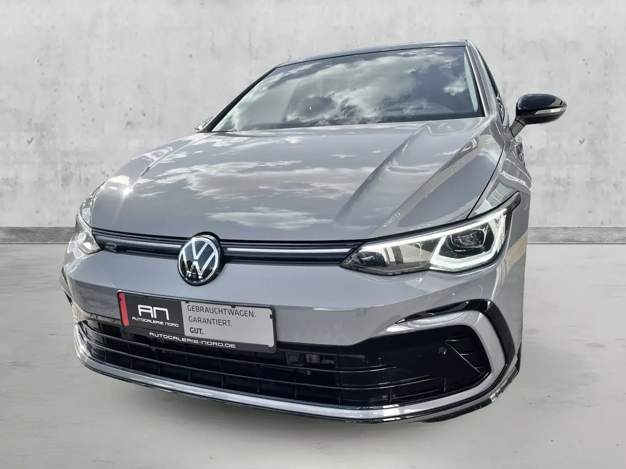 Volkswagen Golf VIII R Line Black 4M Matrix+HuD+Pano+ACC+KeyGo+AHK, миниатюра 3