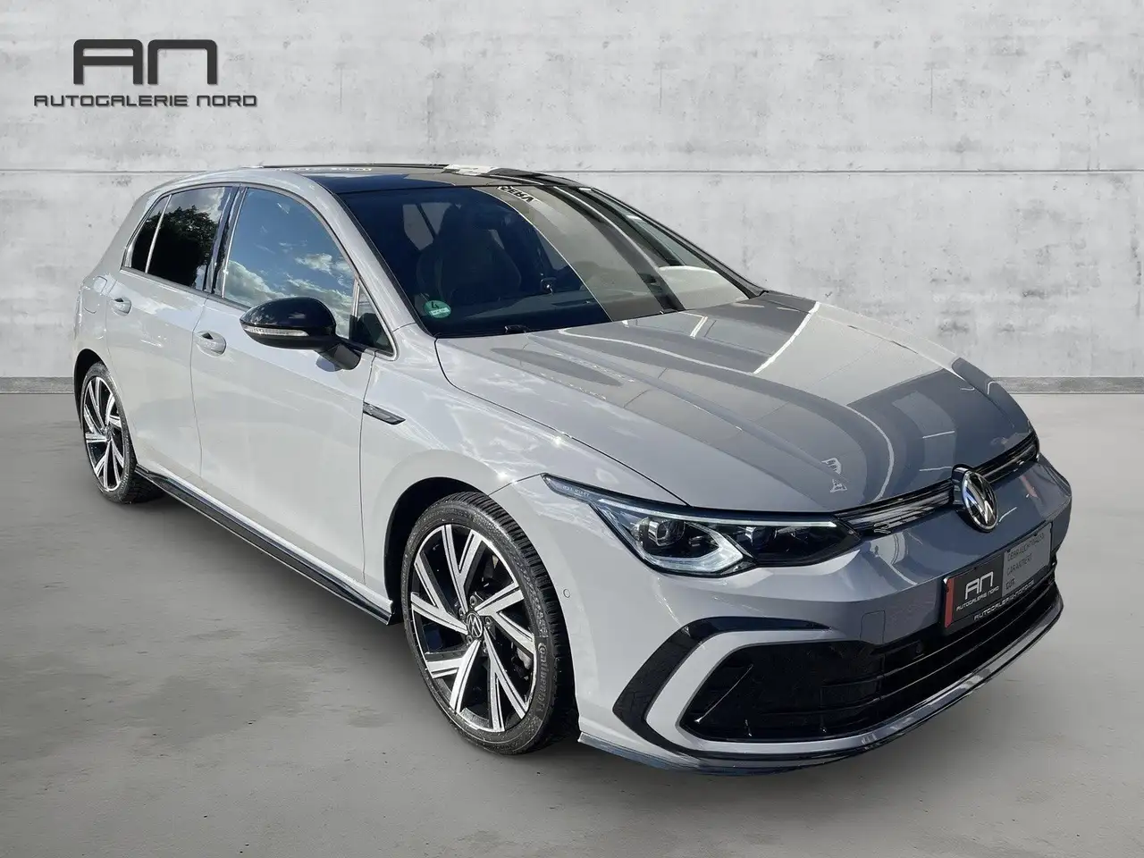 Volkswagen Golf VIII R Line Black 4M Matrix+HuD+Pano+ACC+KeyGo+AHK, миниатюра 5
