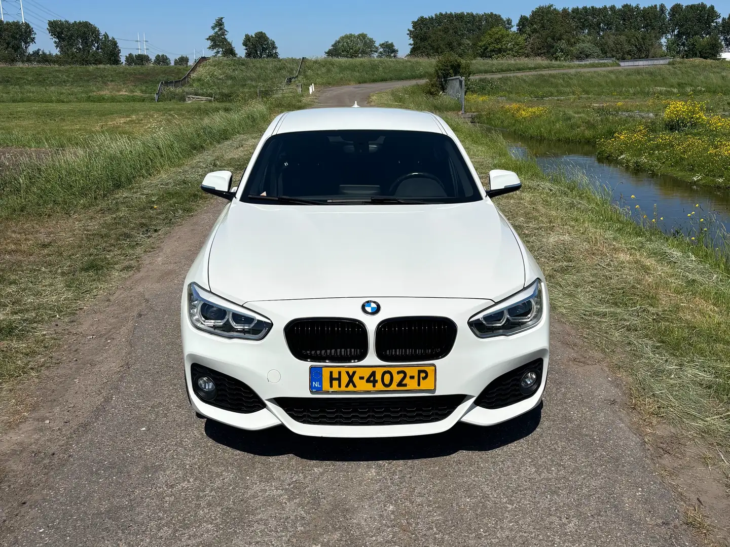 BMW 116 1-serie 116i Edition M sport Shadow High Executive Wit - 2