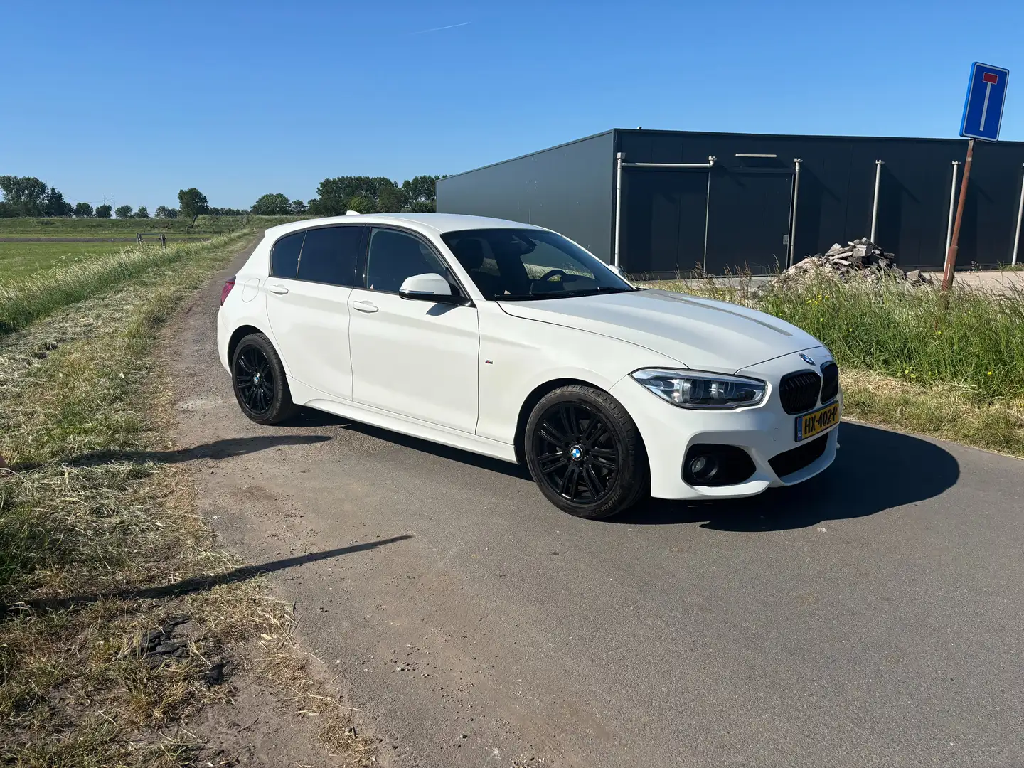 BMW 116 1-serie 116i Edition M sport Shadow High Executive Wit - 1