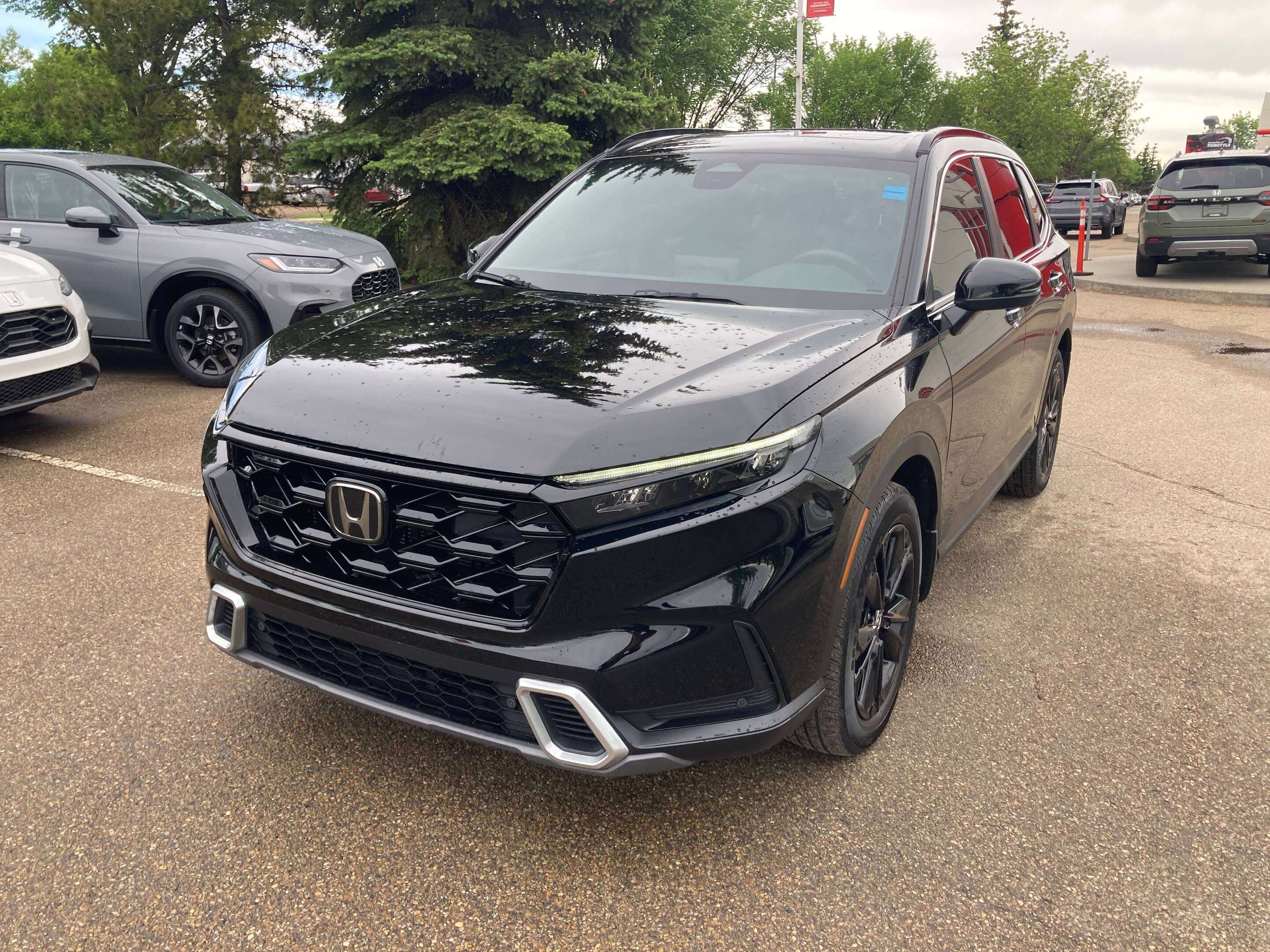 used 2024 Honda CR-V car, priced at $41,900