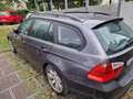 BMW 320 3er Touring 320i Touring Aut. Grau - thumbnail 4