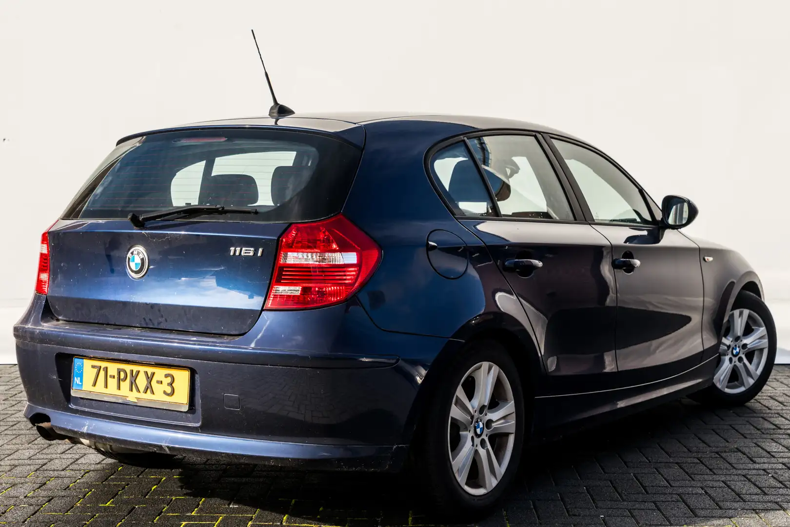 BMW 116 1-serie 116i EffDyn. Ed. Business Line Ultimate Ed Bleu - 2