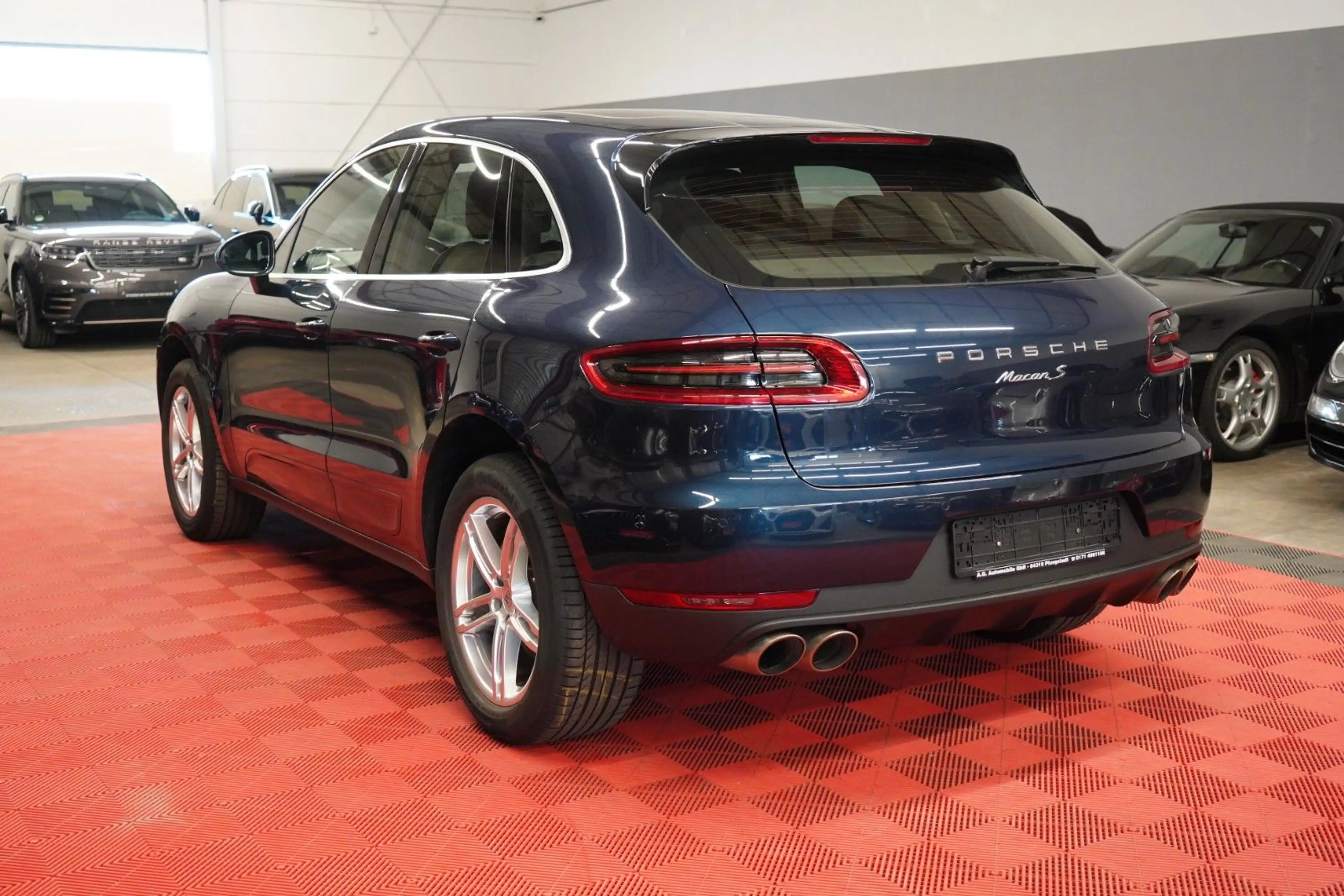 Porsche Macan S 3.0 *2.Hand*Pano*Navi*Memory*Unfallfrei* — photo 9