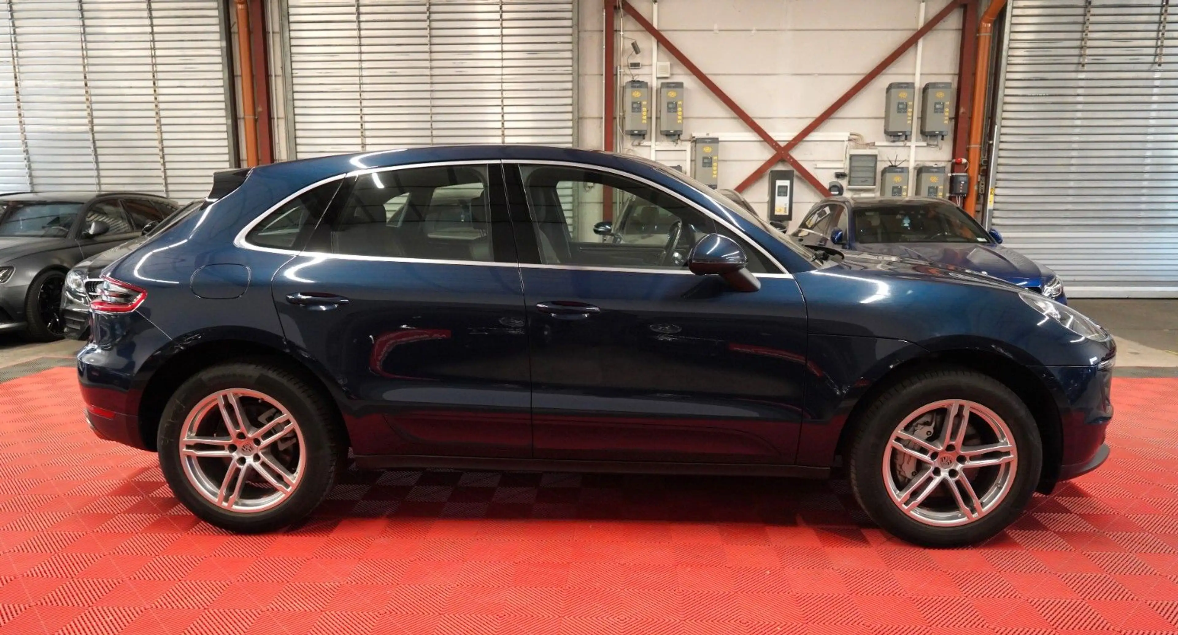 Porsche Macan S 3.0 *2.Hand*Pano*Navi*Memory*Unfallfrei* — photo 4