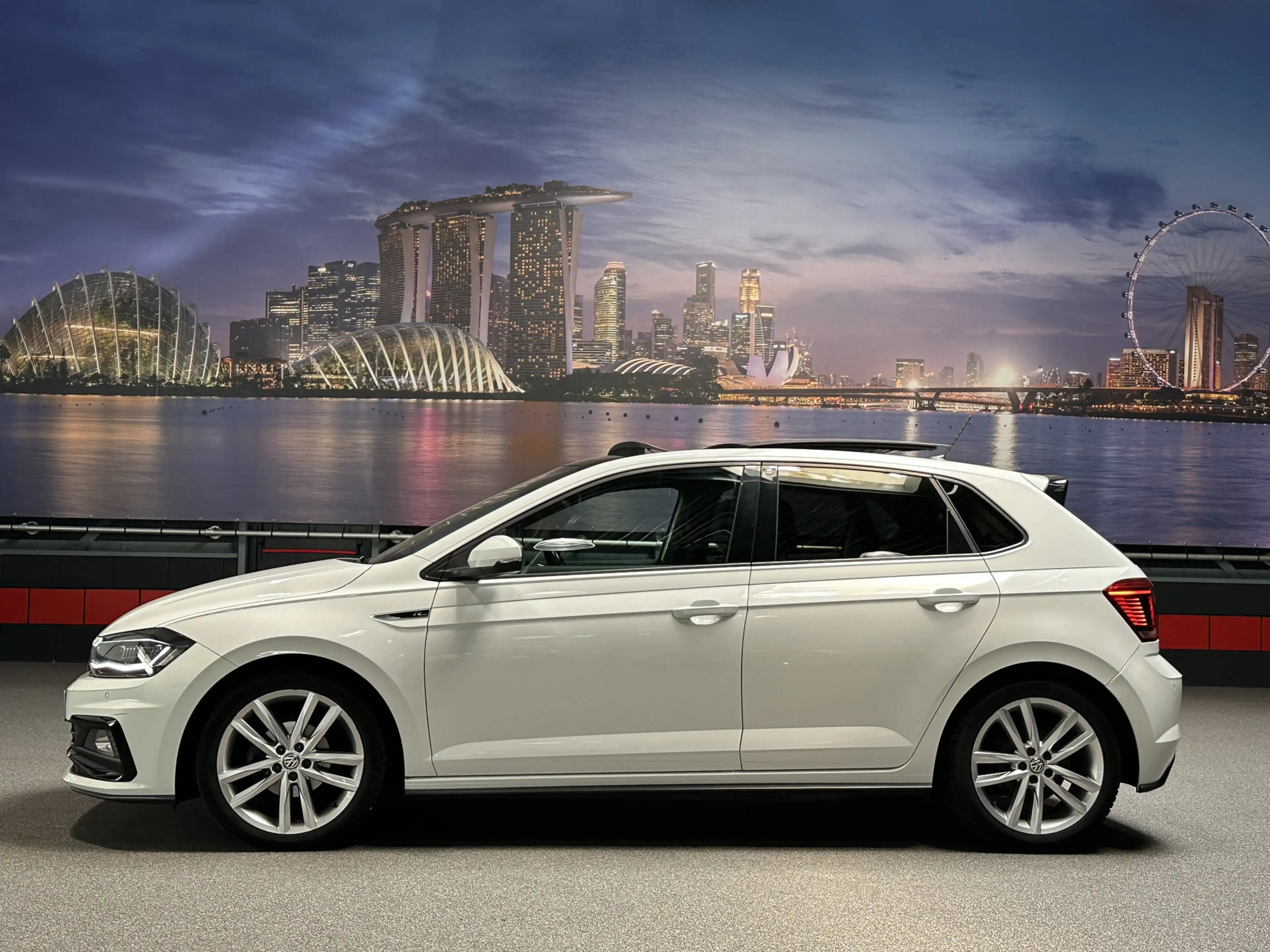 Volkswagen Polo 1.0 TSI R-Line BEATS|Panorama|LED|Carplay|NL NAP — photo 6