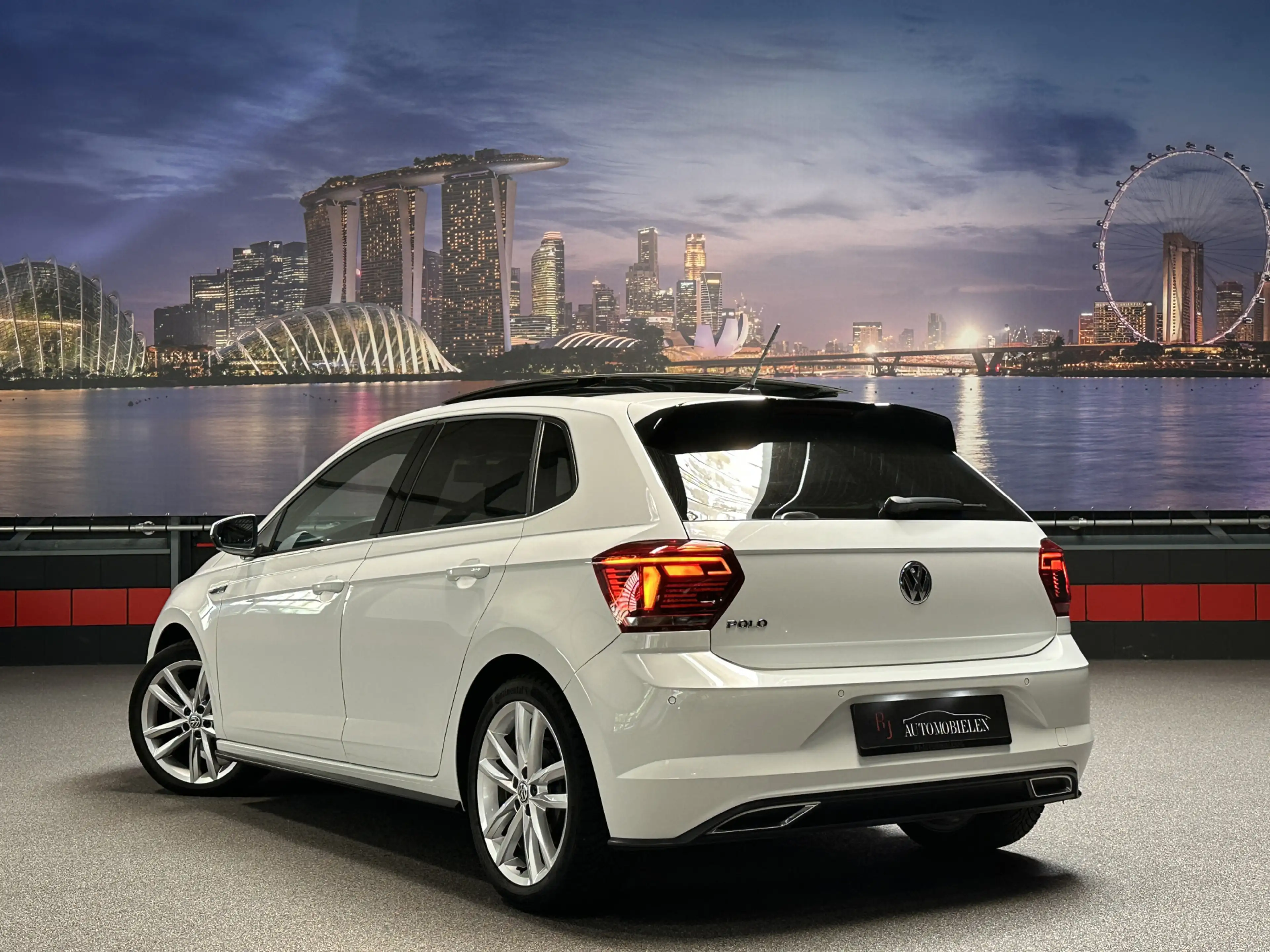 Volkswagen Polo 1.0 TSI R-Line BEATS|Panorama|LED|Carplay|NL NAP — photo 2