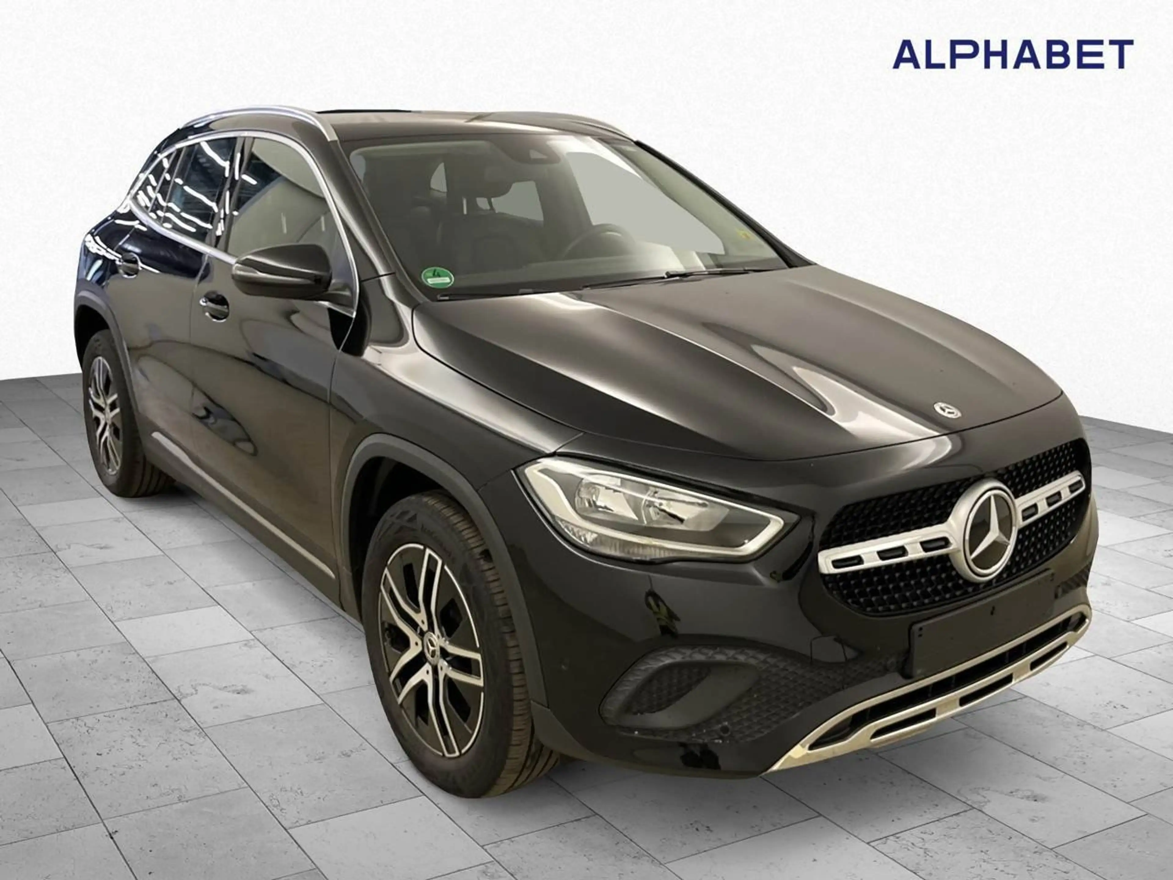Mercedes-Benz GLA 220 d Progressive Key Lane Navi AUT Klima — photo 6