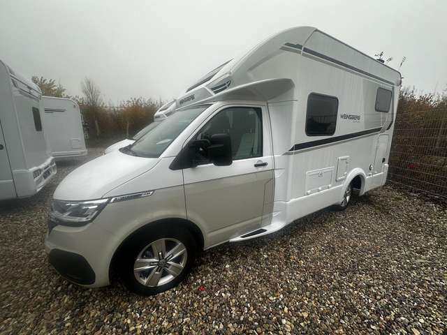 Imagine Weinsberg X-CURSION VAN 500 MQ PEPPER - Easy-Move-Bett