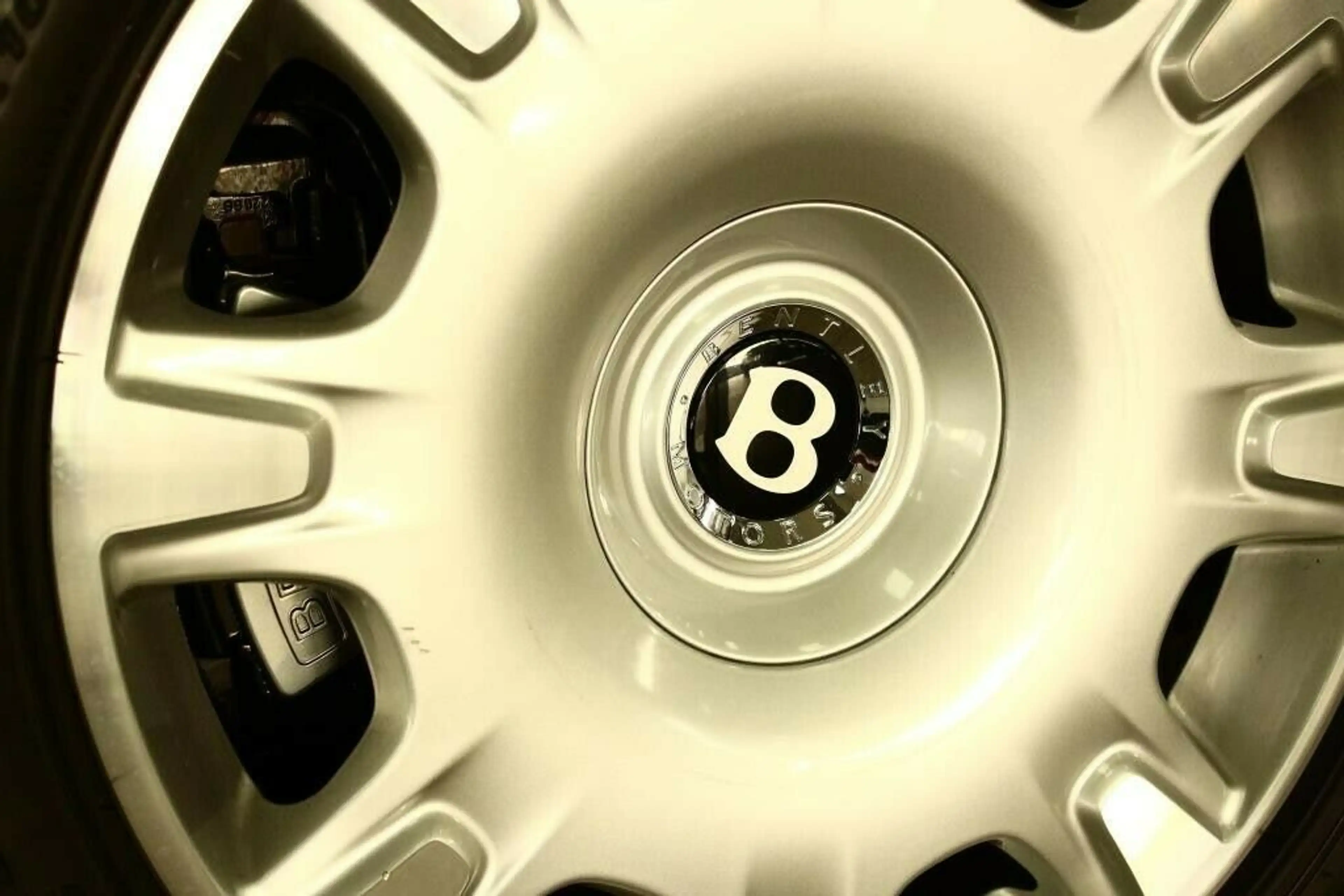 Bentley Flying Spur Flying SpurAWD+ARMORED/GEPANZERT B6/B7+1HD+33Tkm — photo 8