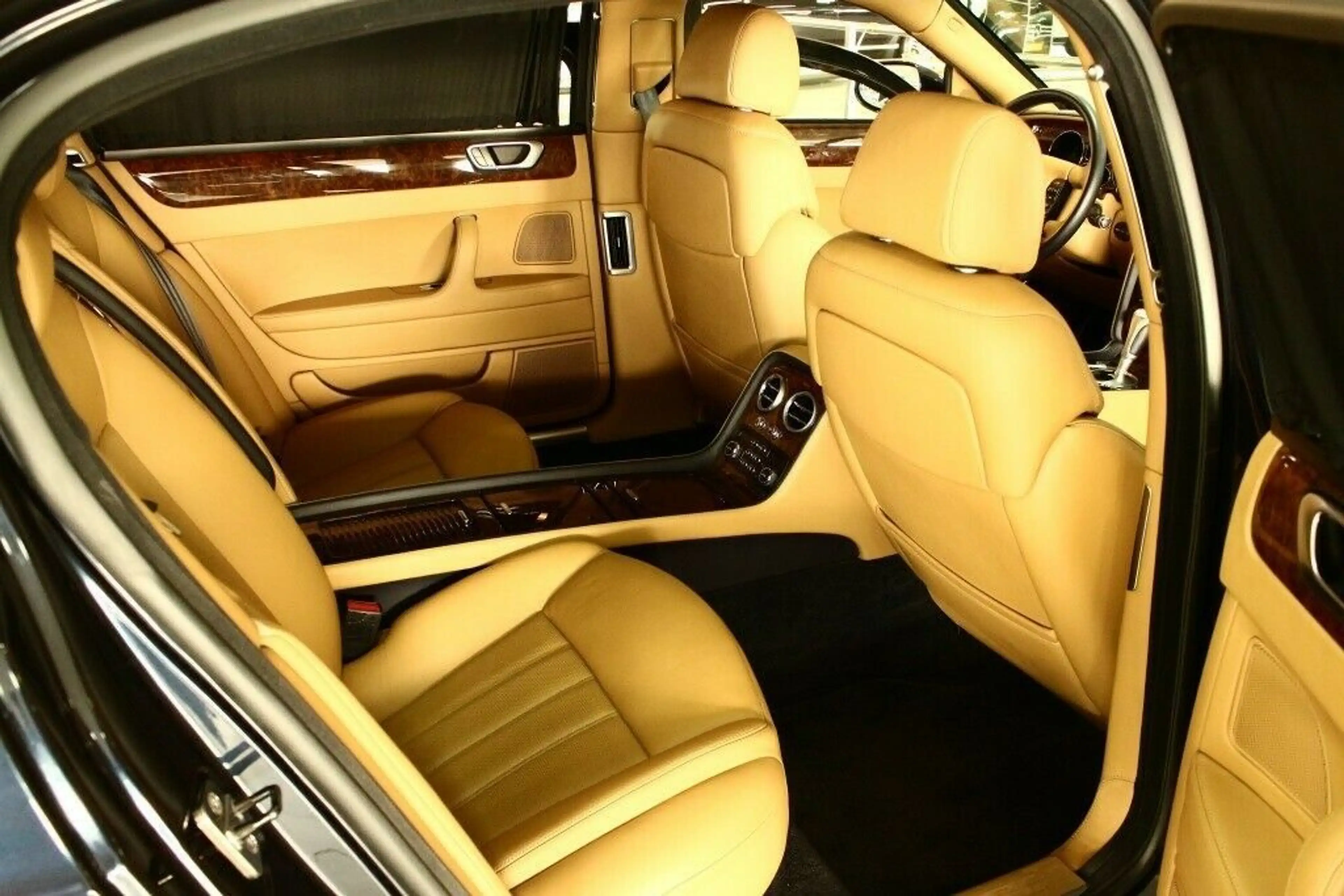 Bentley Flying Spur Flying SpurAWD+ARMORED/GEPANZERT B6/B7+1HD+33Tkm — photo 6