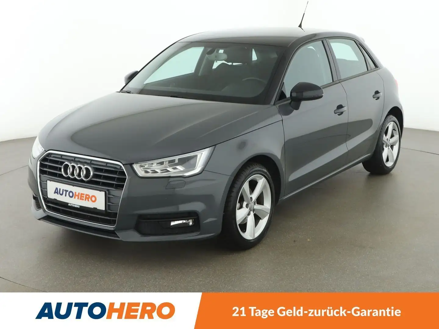 Audi A1 1.0 TFSI Intense *TEMPO*XENON*NAVI*SHZ* Grau - 1