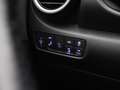 Hyundai KONA 64 kWh EV Exellence Plus + OBC --SOLO 4.000KM-- Weiß - thumbnail 18