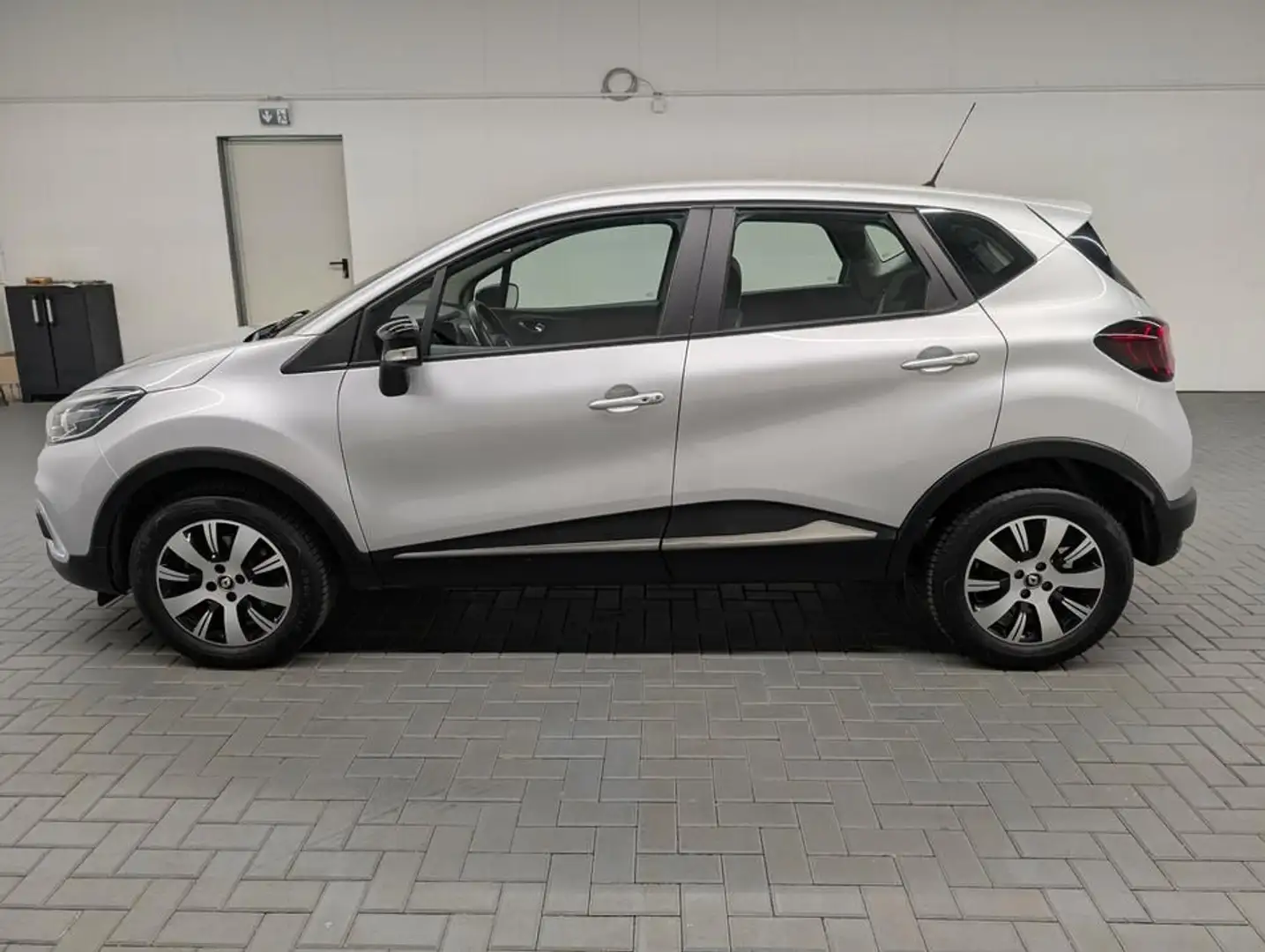 Renault Captur Navi/Tempomat/DAB/16-Zoll/USB Silber - 2