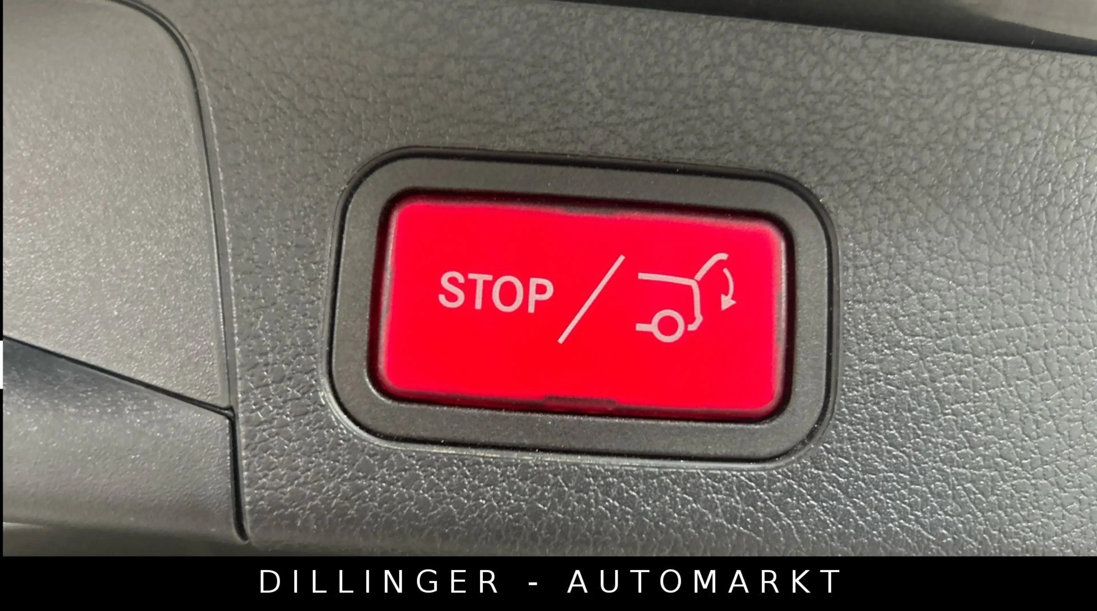 Mercedes-Benz GLB 220 d 4Matic AMG Line 8G LED Navi Distro AHK — photo 12