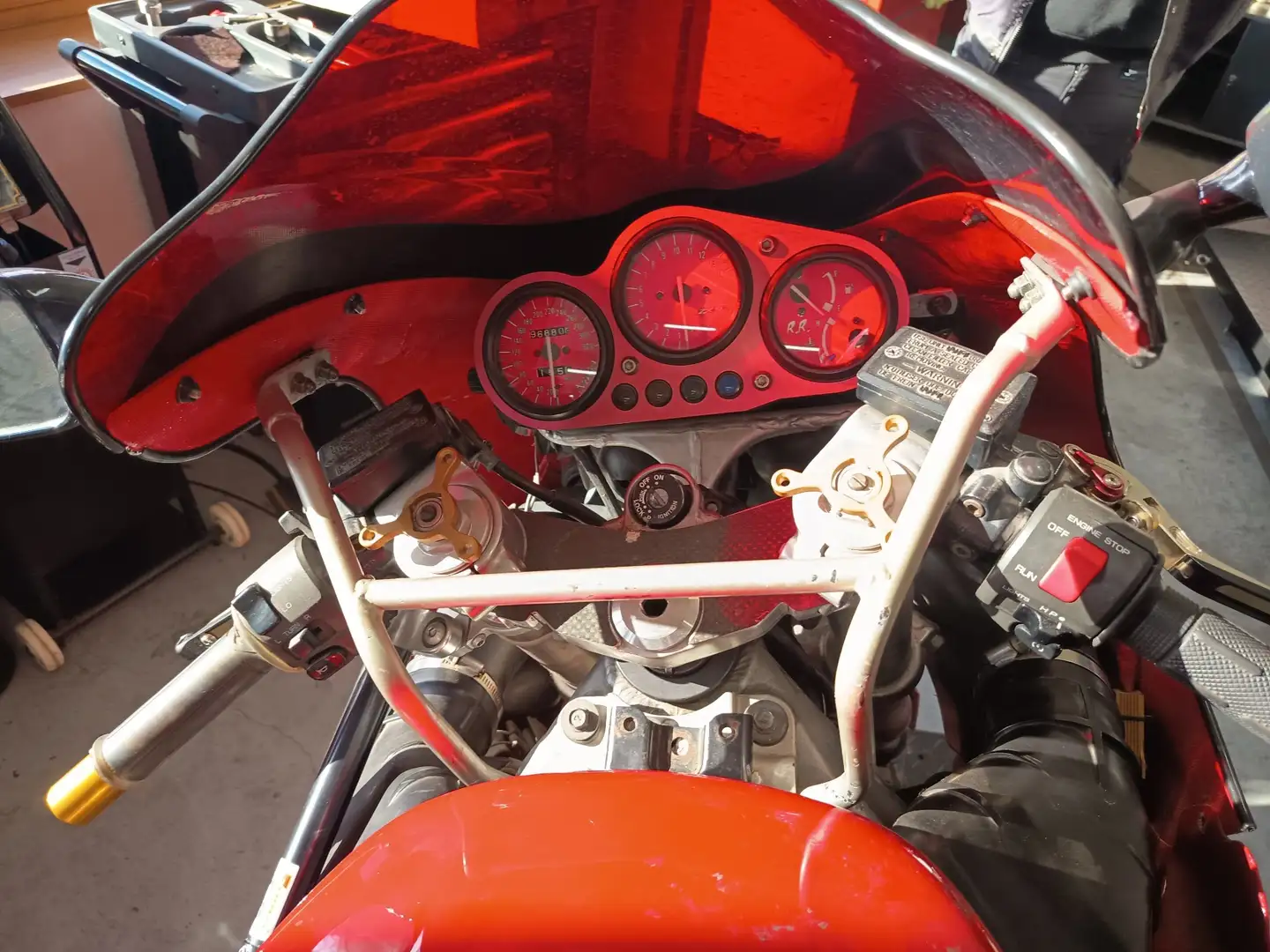 Kawasaki Ninja ZX-9R Rojo - 2