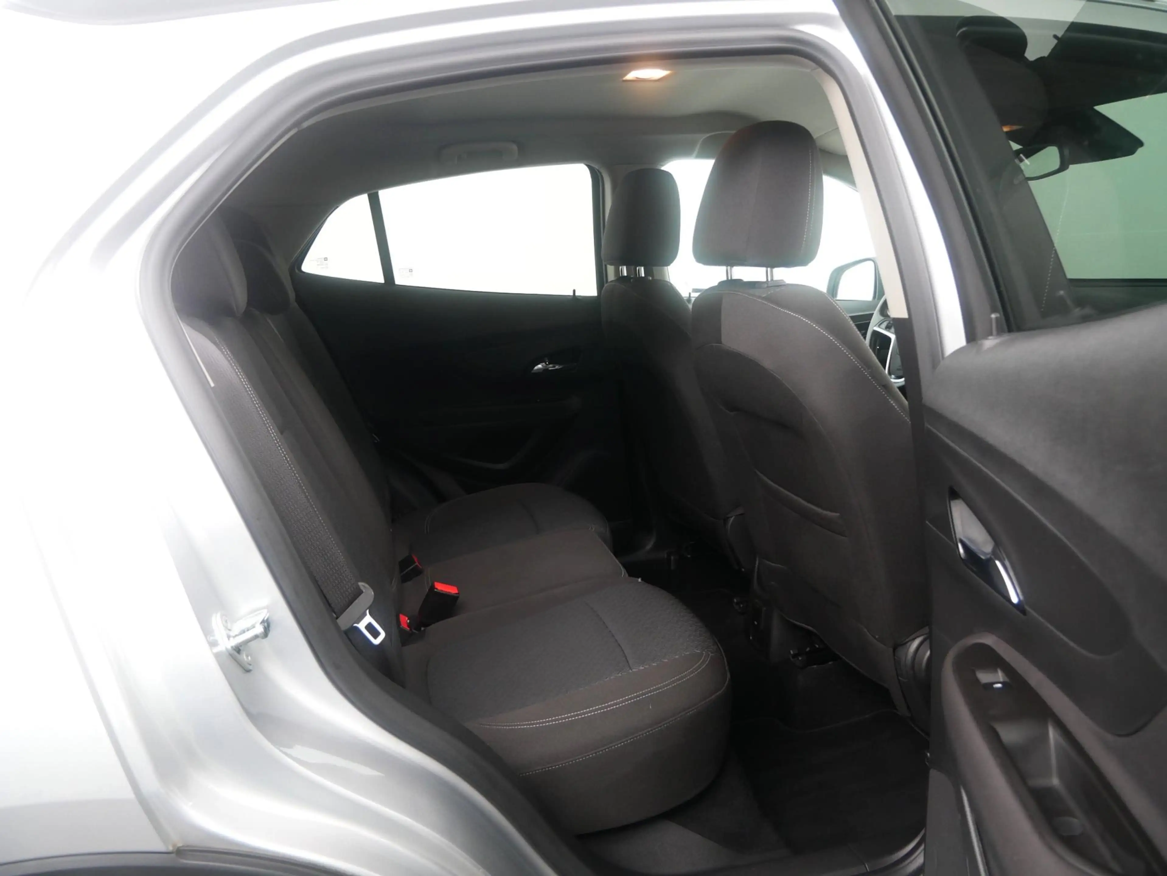 Opel Mokka X 1.6 CDTI Business+ CarPlay/Camera/Trekhaak — photo 10