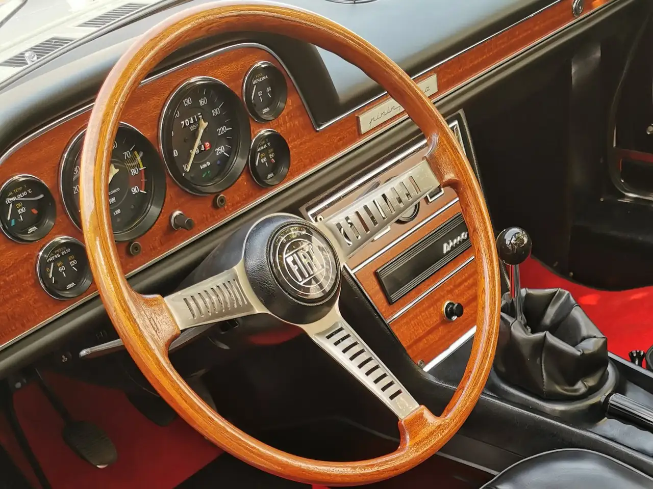 Fiat Dino 2000 spider, foto 10